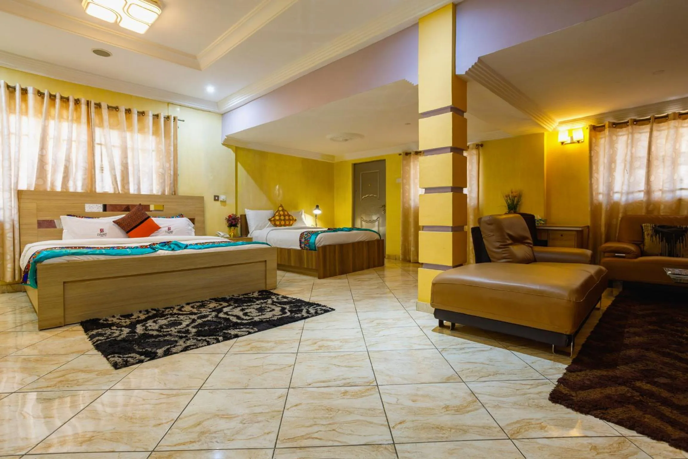 Bed in Bays Lodge, Accra