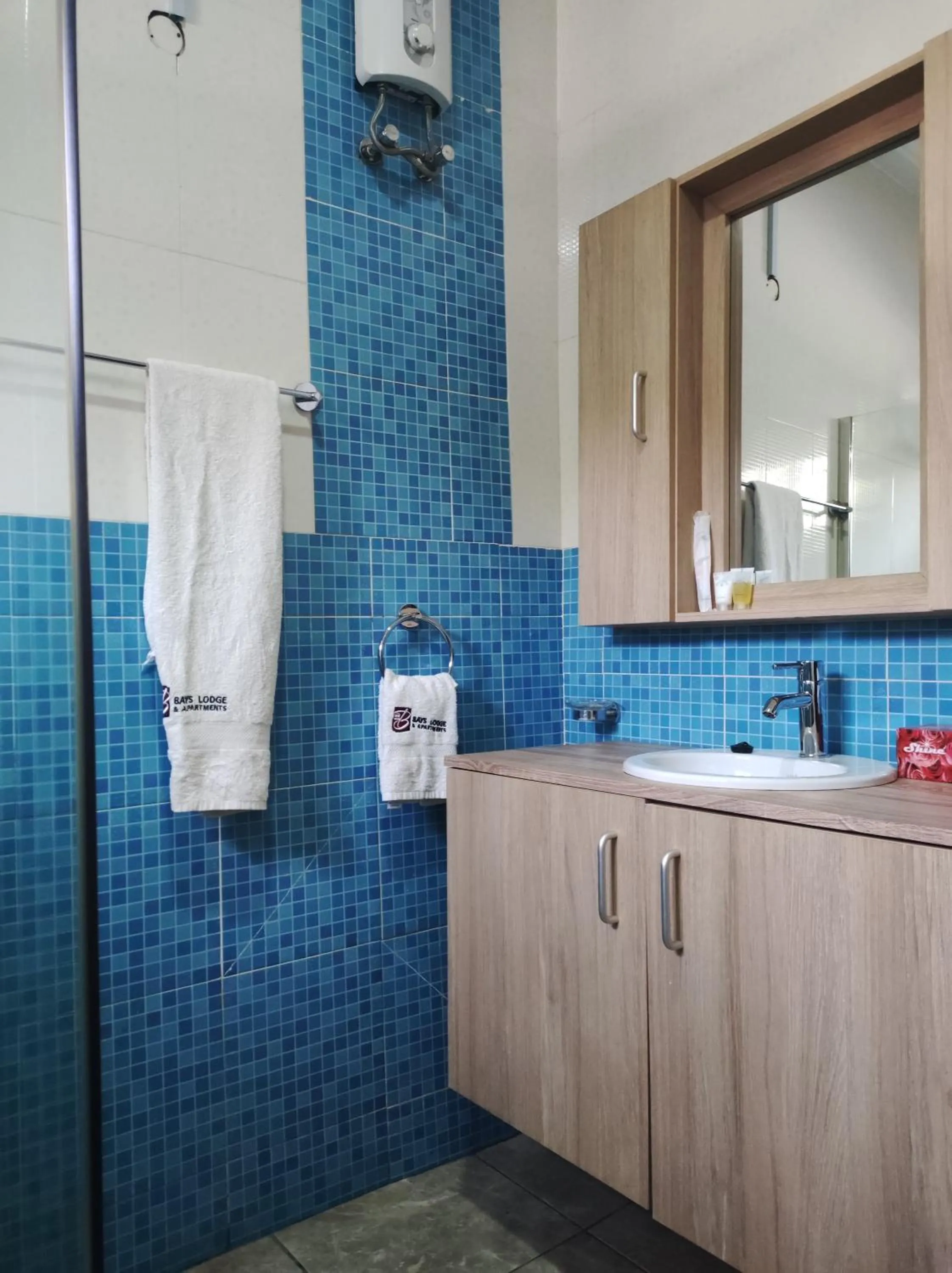 Bathroom in Bays Lodge, Accra