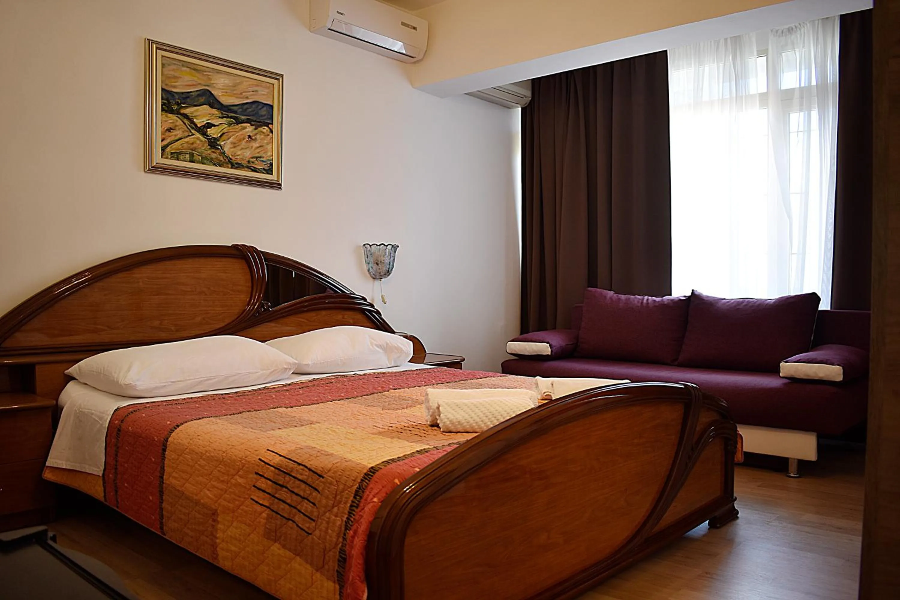 Bedroom, Bed in Villa Nico