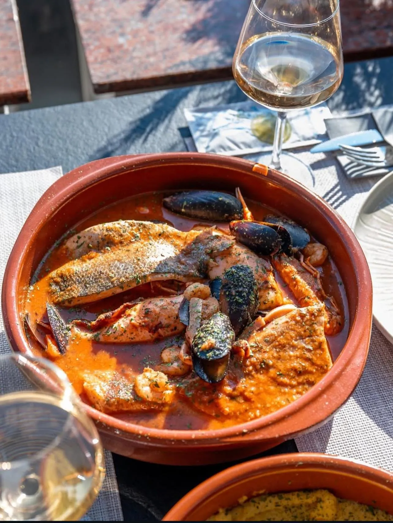 Restaurant/places to eat in Villa Nico