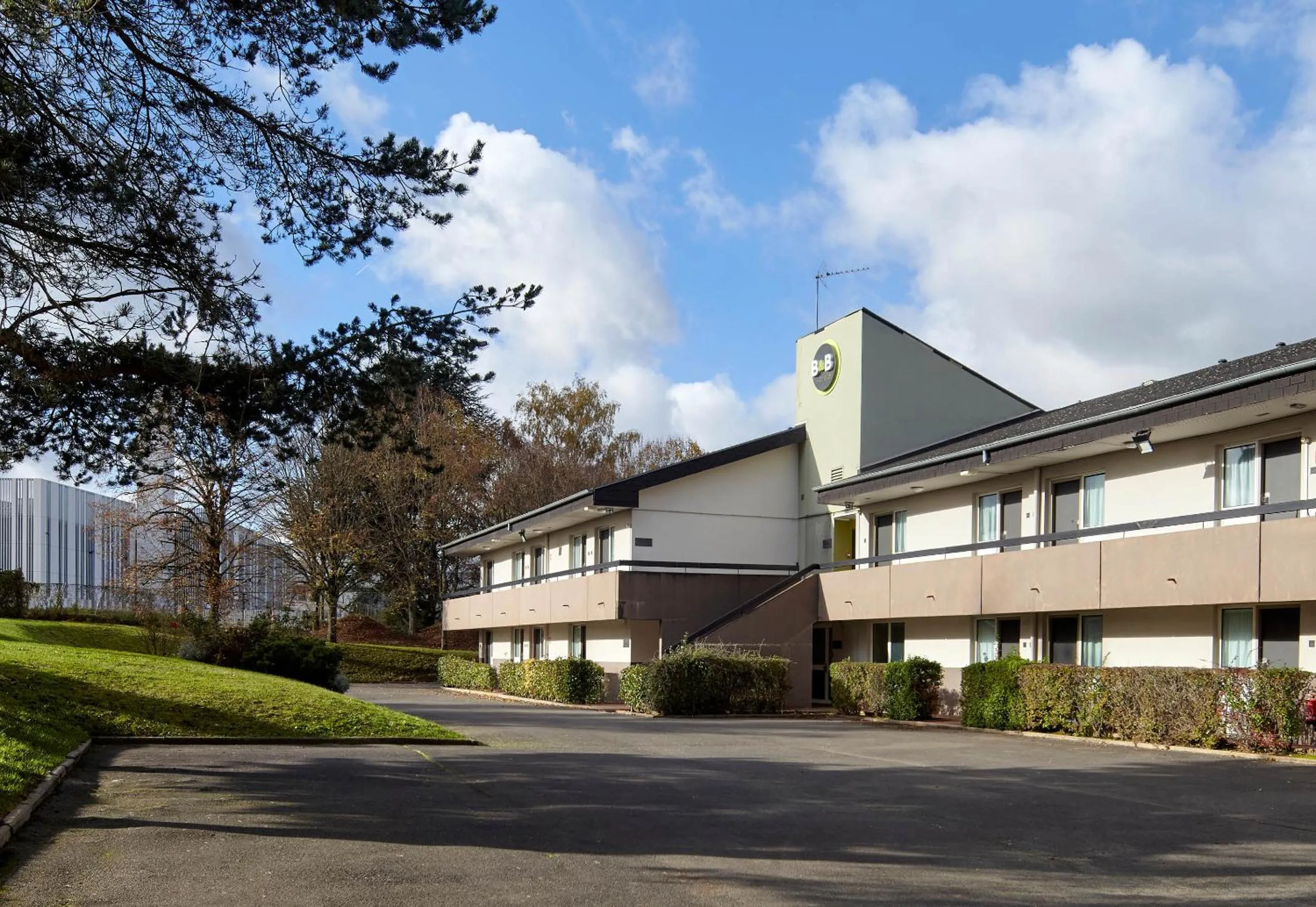 Property building in B&B HOTEL Saclay