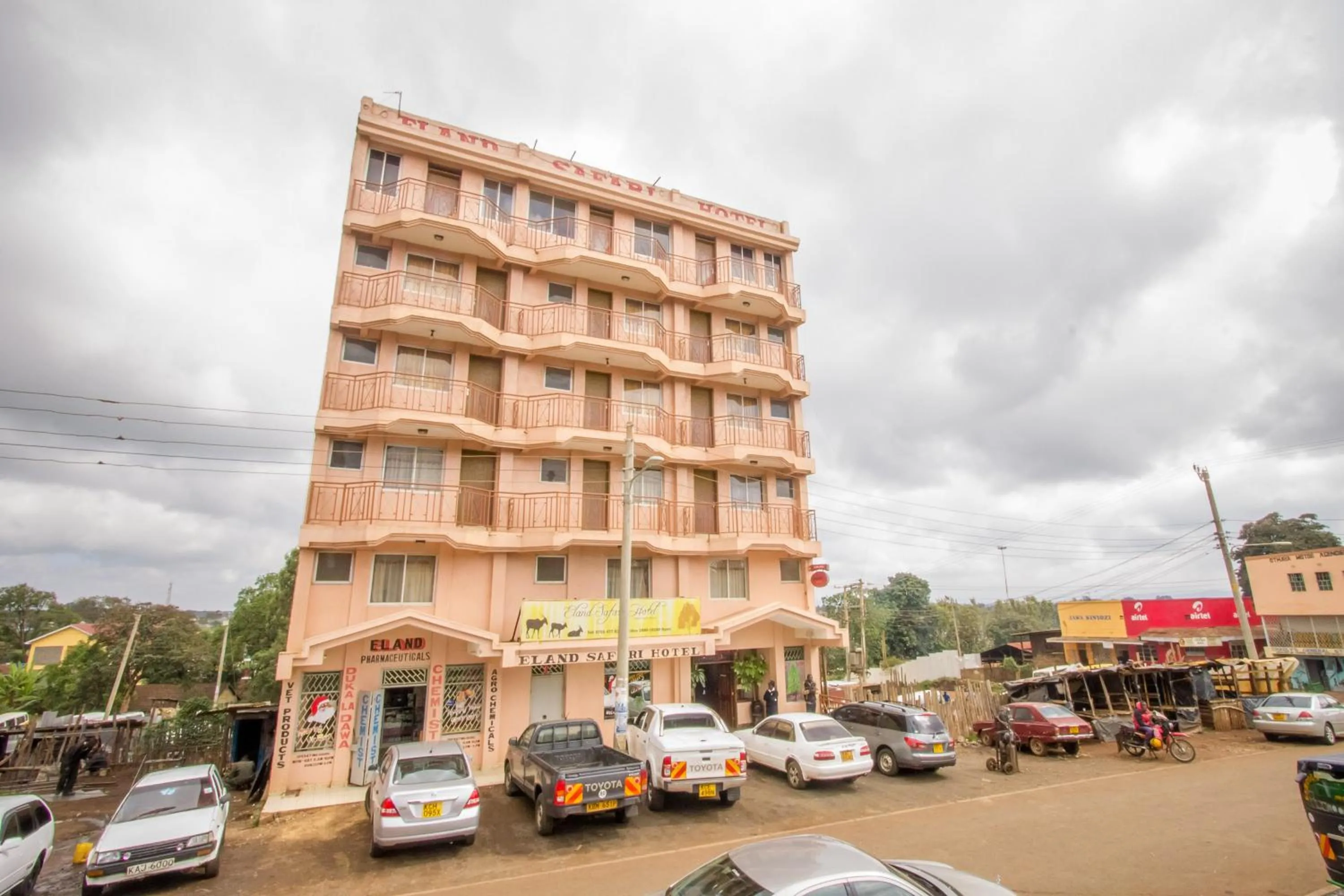Facade/entrance in Eland Safari Hotel Nyeri