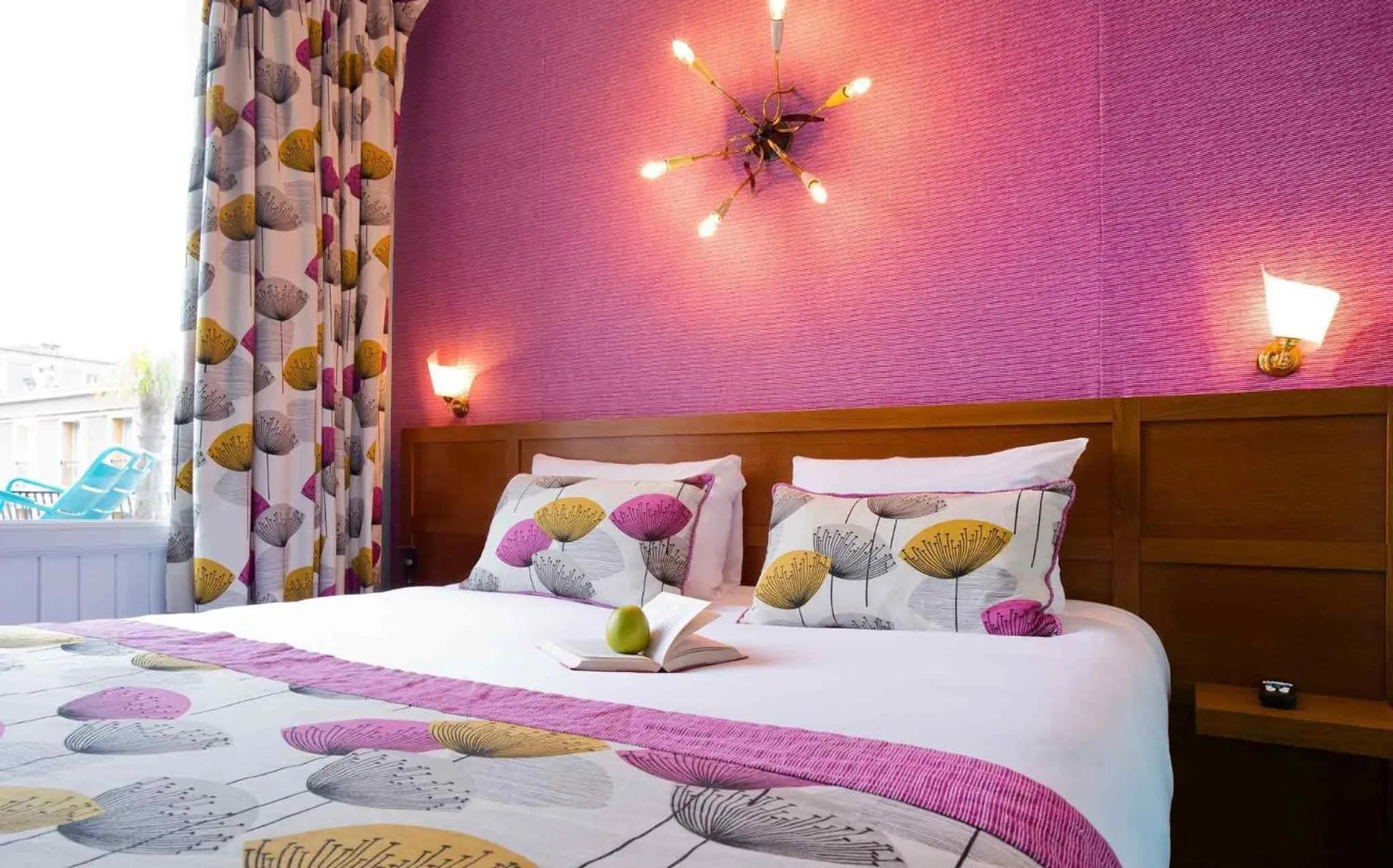 Bedroom, Bed in ibis Styles Le Havre Centre