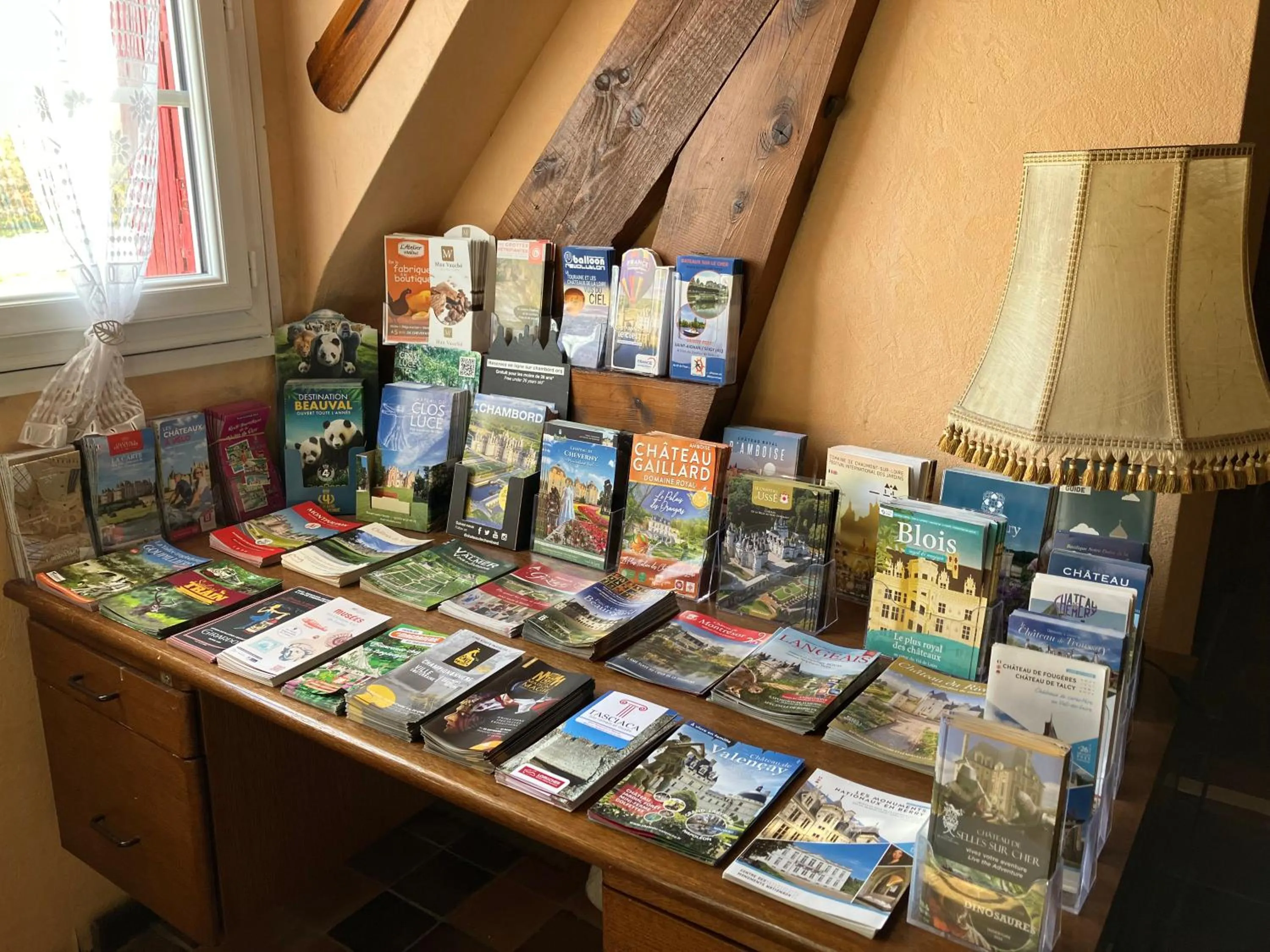 Communal lounge/ TV room in La Noisetiere