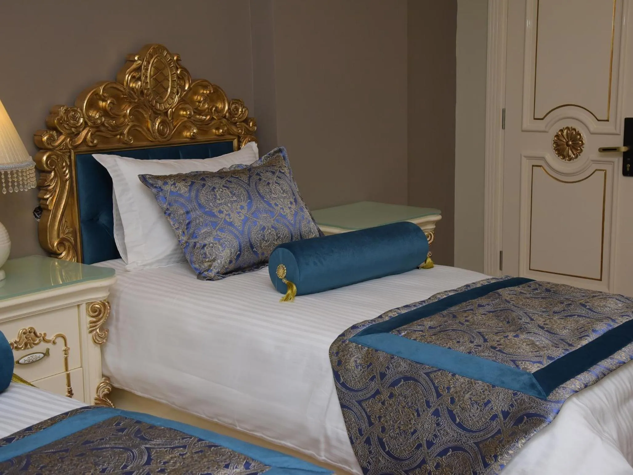 Bed in İstasyon Hotel
