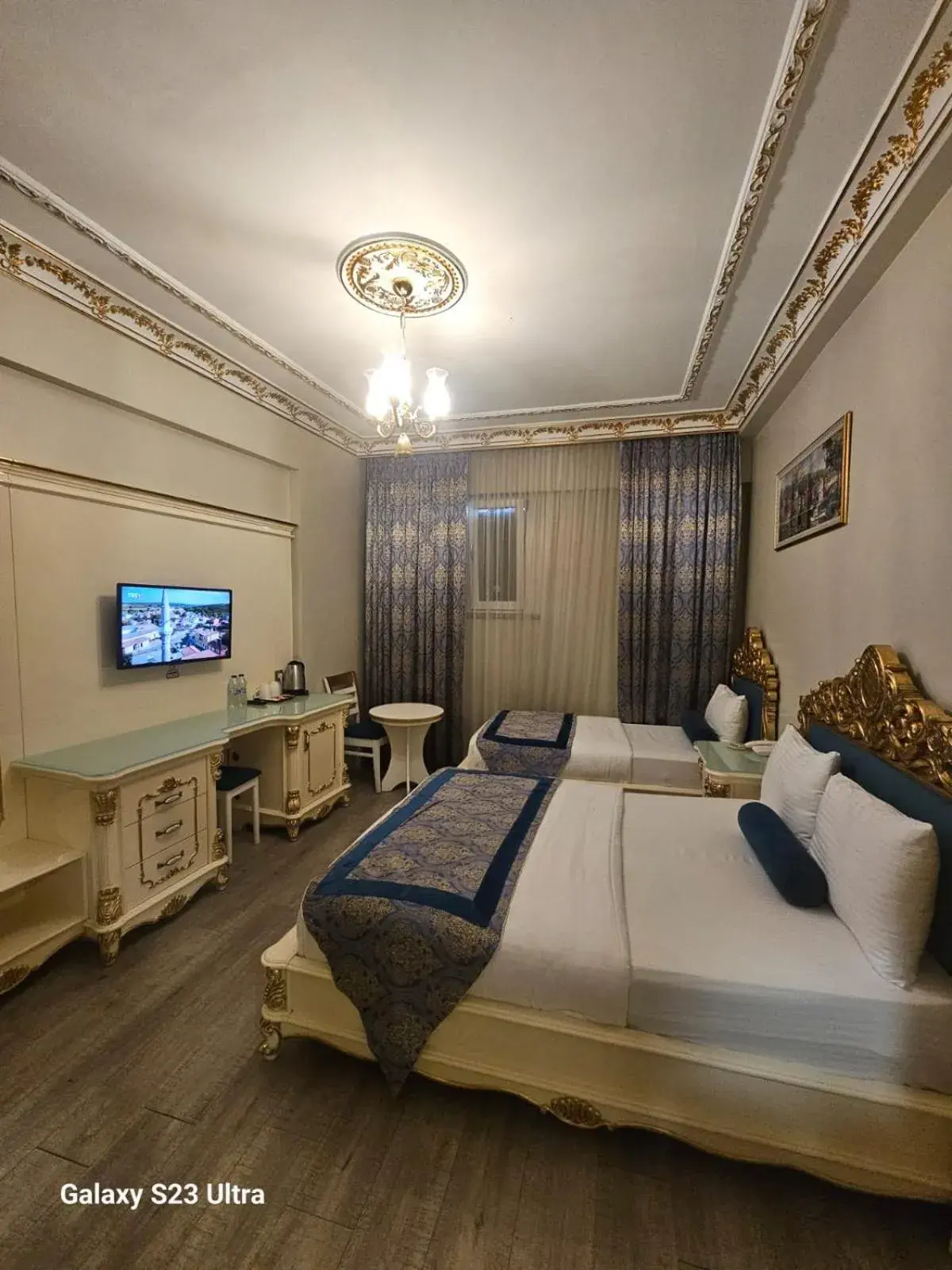 Budget Triple Room in İstasyon Hotel Budget Triple Room in İstasyon Hotel