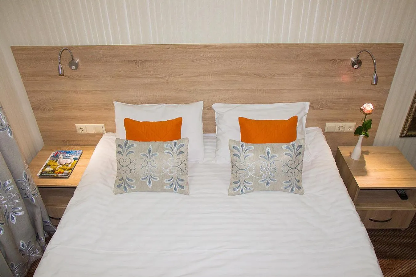 Bedroom, Bed in Silk Way