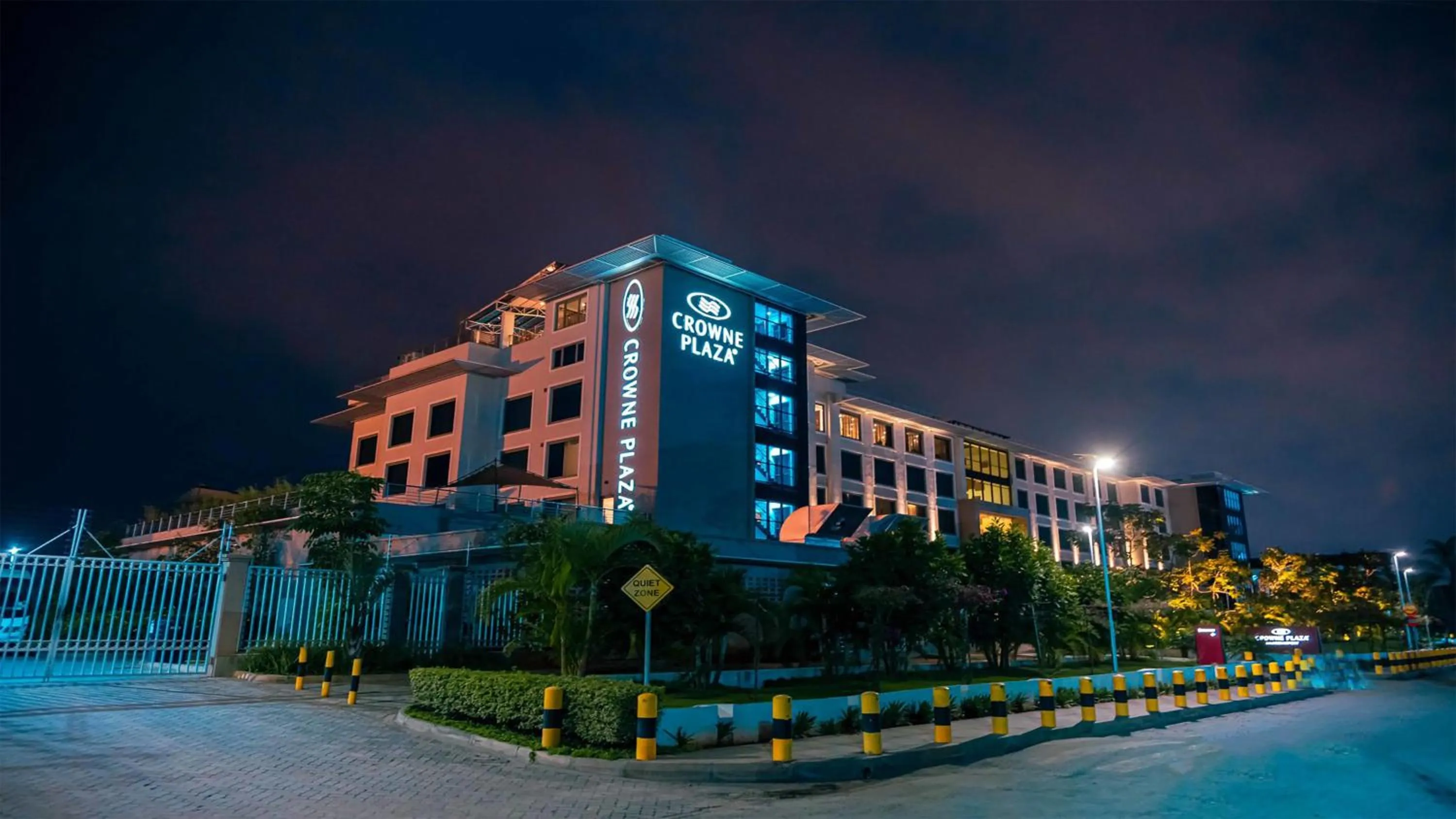 Property building in Crowne Plaza Nairobi Airport by IHG