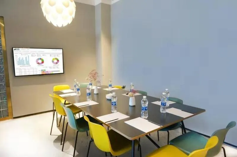 Meeting/conference room in PACE HOTEL Suzhou Renmin Branch