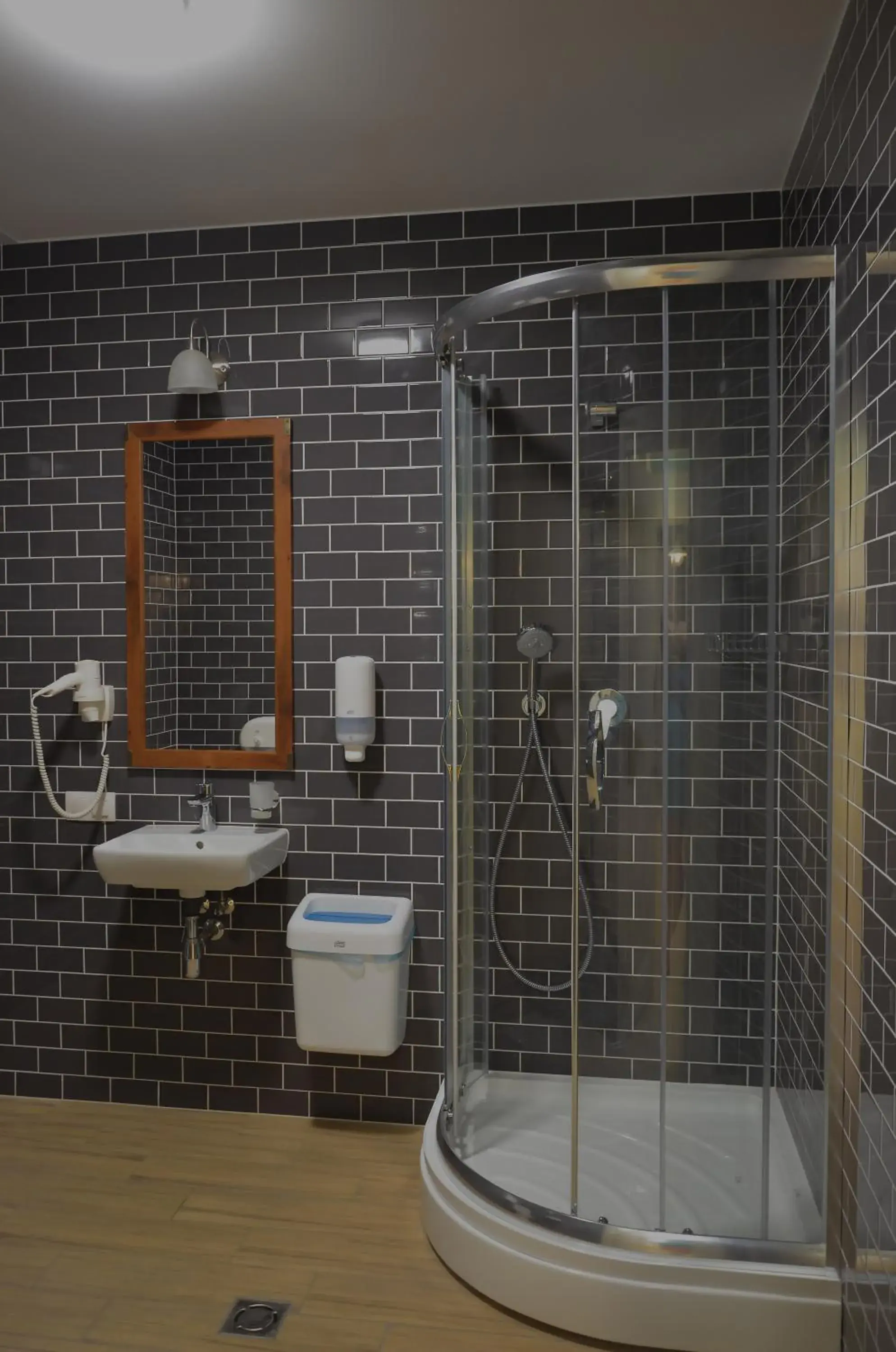 Bed in 6-Bed Mixed Dormitory Room in DREAM Hostel Lviv Bed in 6-Bed Mixed Dormitory Room in DREAM Hostel Lviv