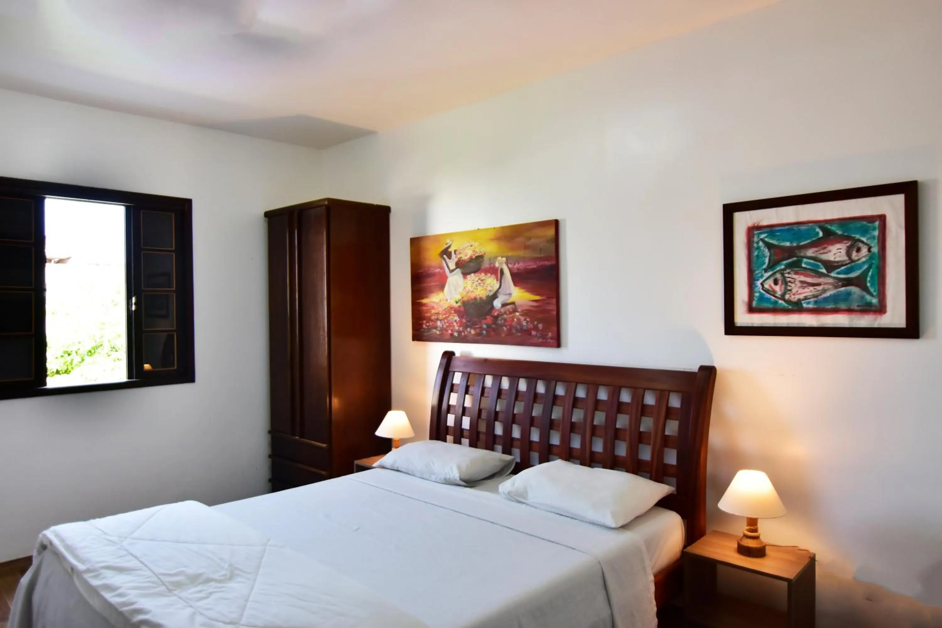 Decorative detail, Bed in Estalagem 11 Suites