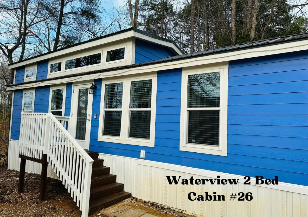 Property building in Long Cove Resort and Marina