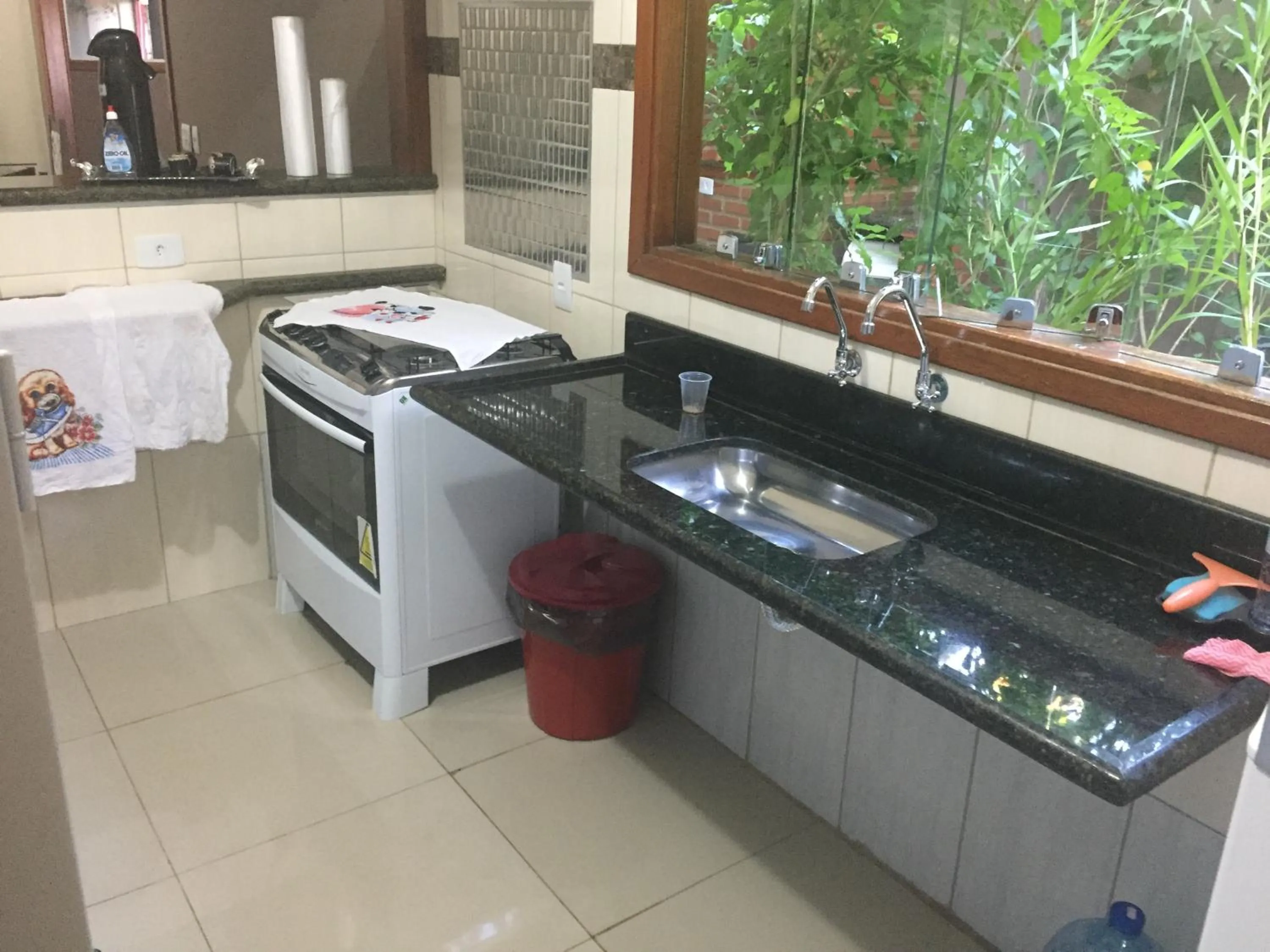 Communal kitchen in Pousada Pimenta Olimpia