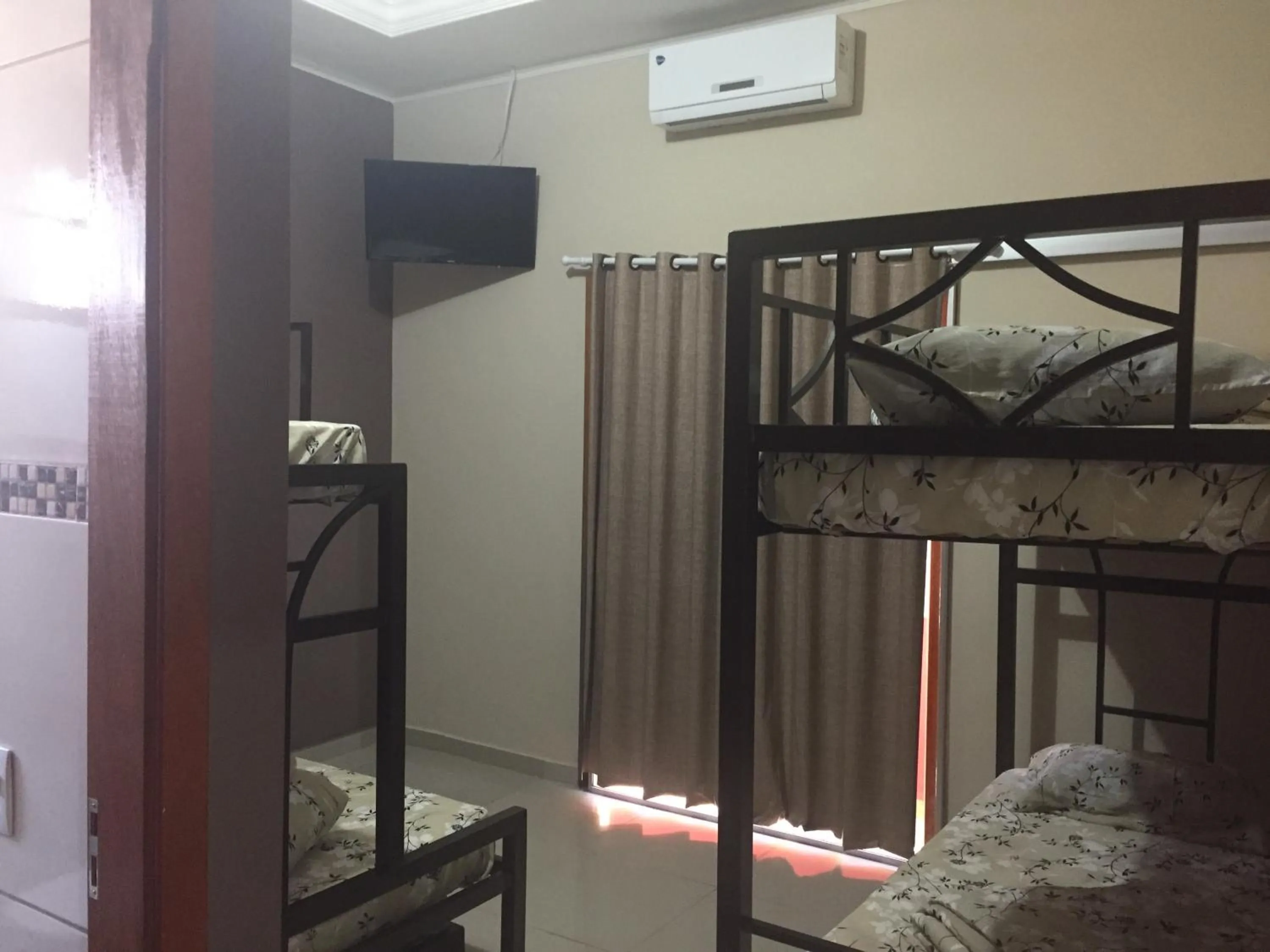 Dining area, Bed in Pousada Pimenta Olimpia