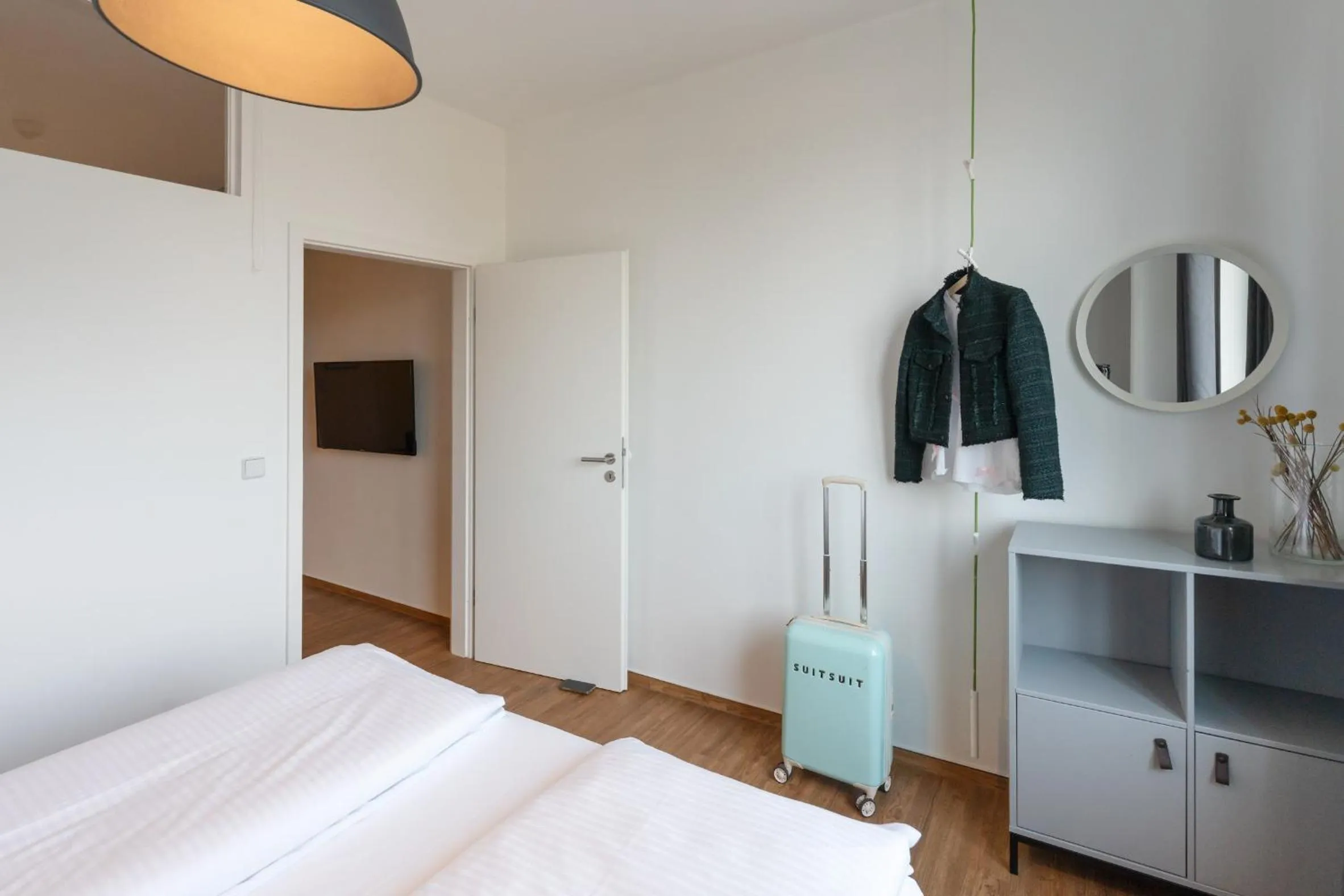 Bedroom, Bed in BENSIMON apartments Mitte - Moabit