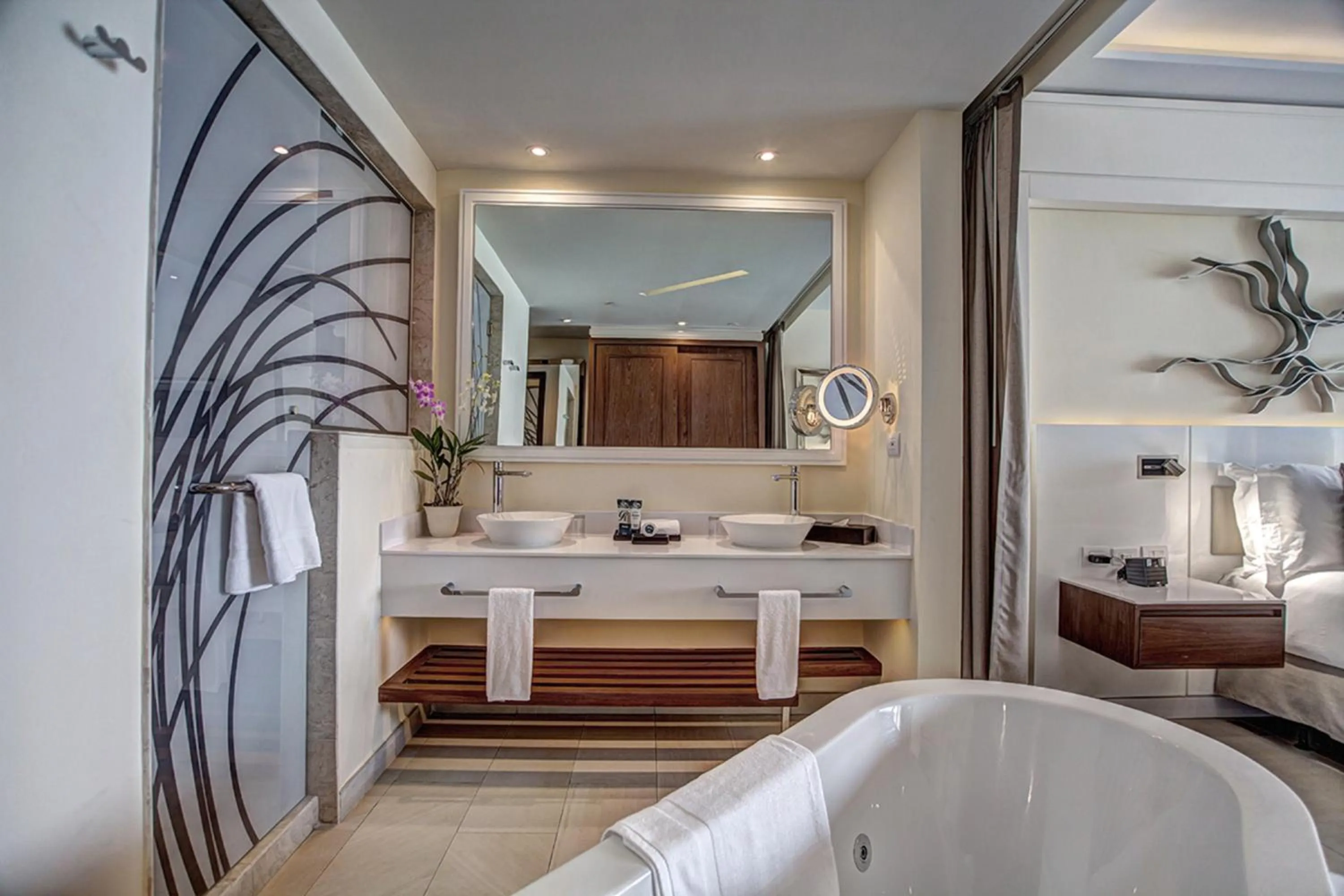 Bathroom in Grand Lido Negril Au-Naturel, An Autograph Collection All-Inclusive Resort - Adults Only