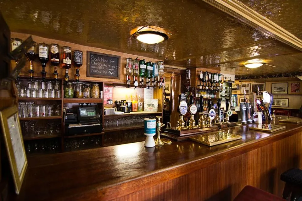 Lounge or bar in Fishermans Tavern
