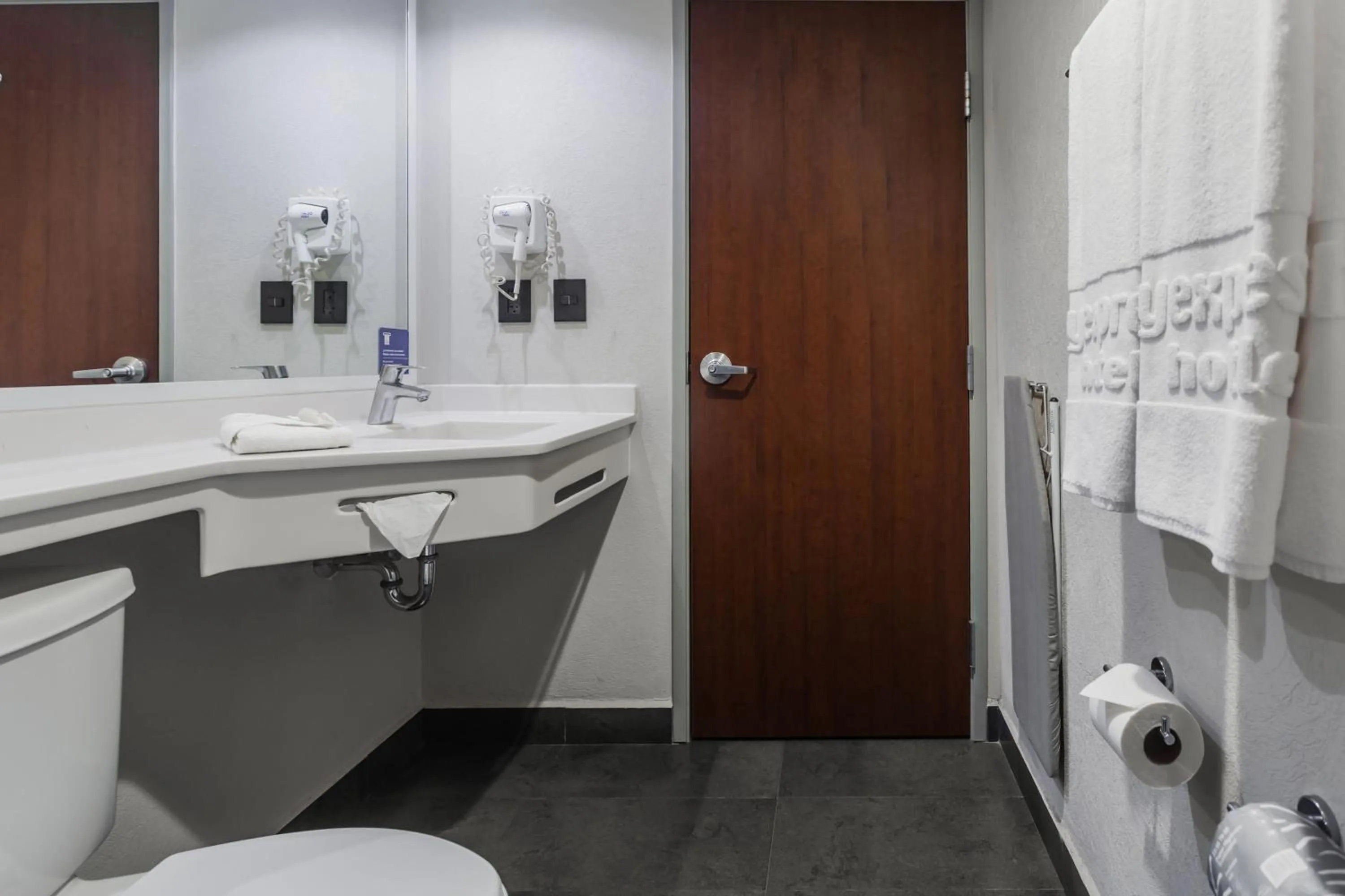 Bedroom in City Express by Marriott Celaya Galerias