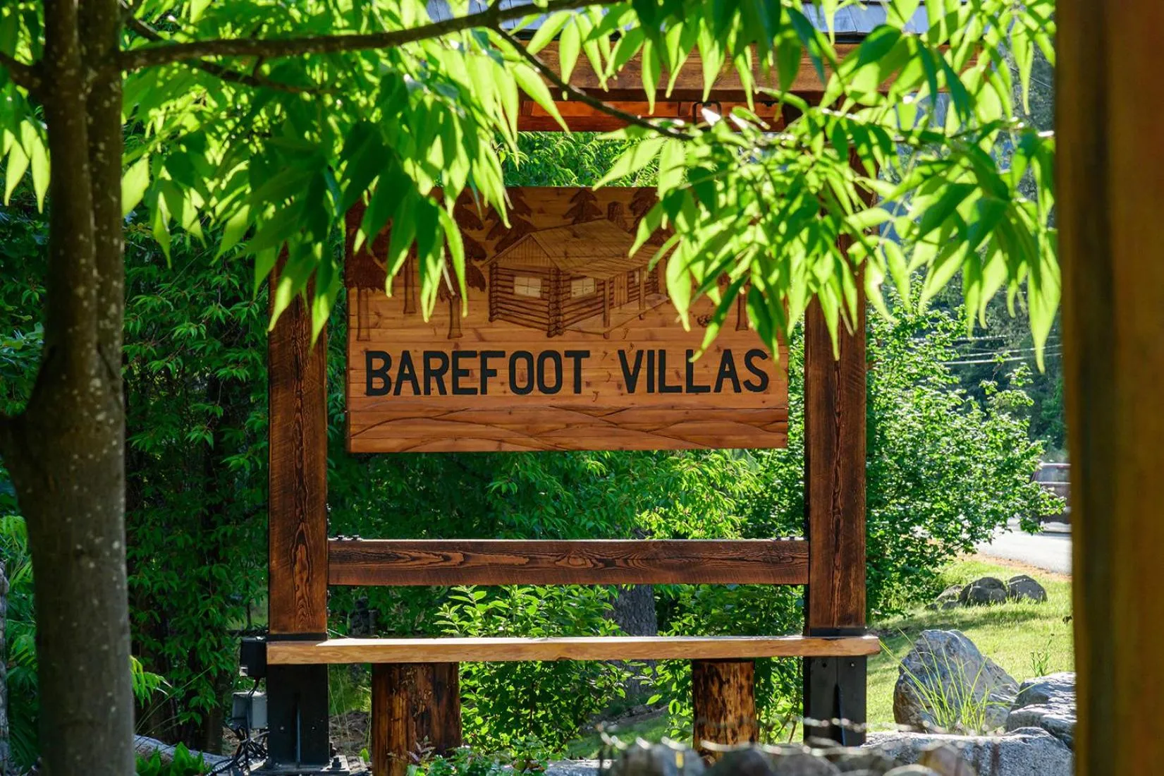 Barefoot Villas and Retreat