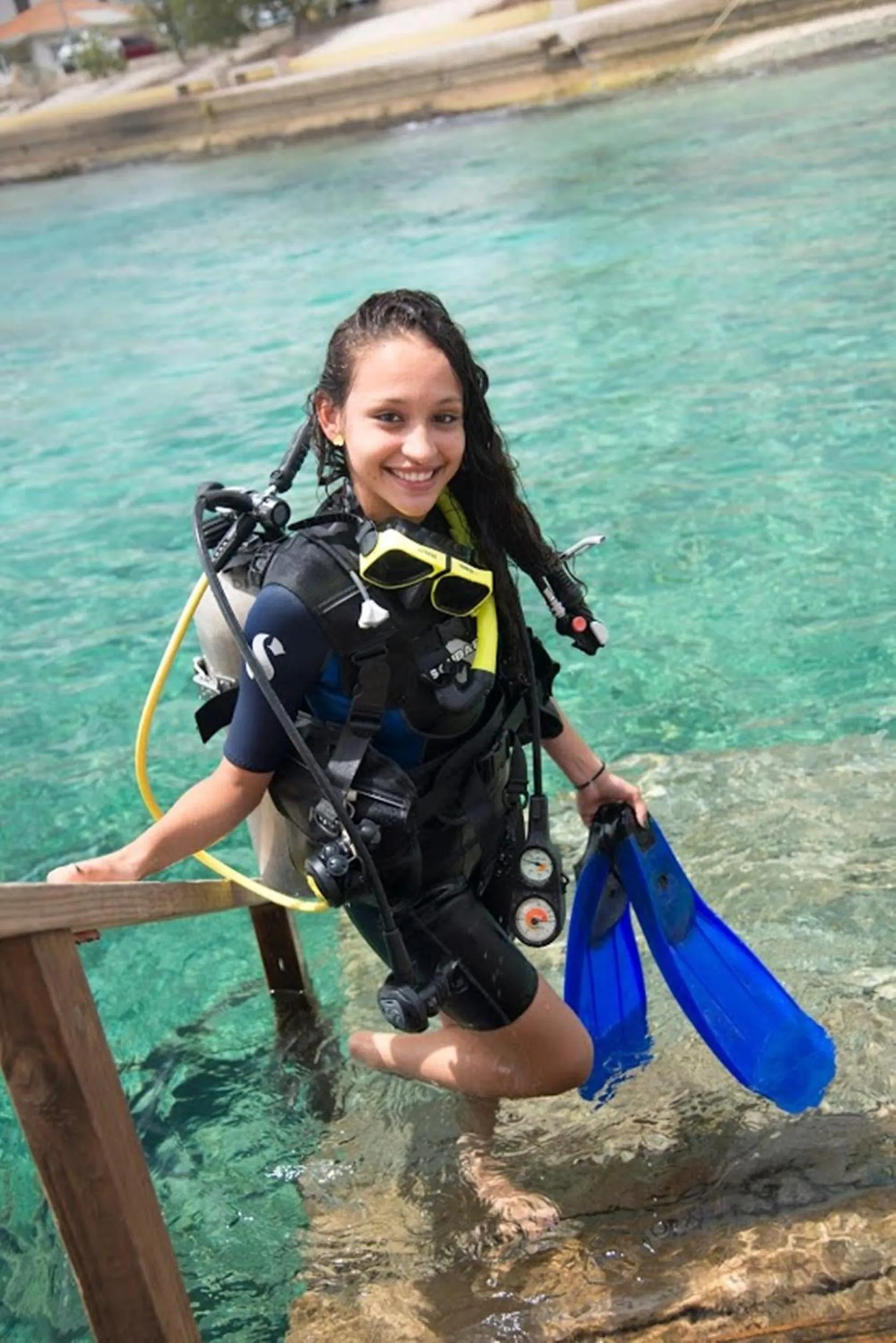 People in Divi Flamingo Beach Resort