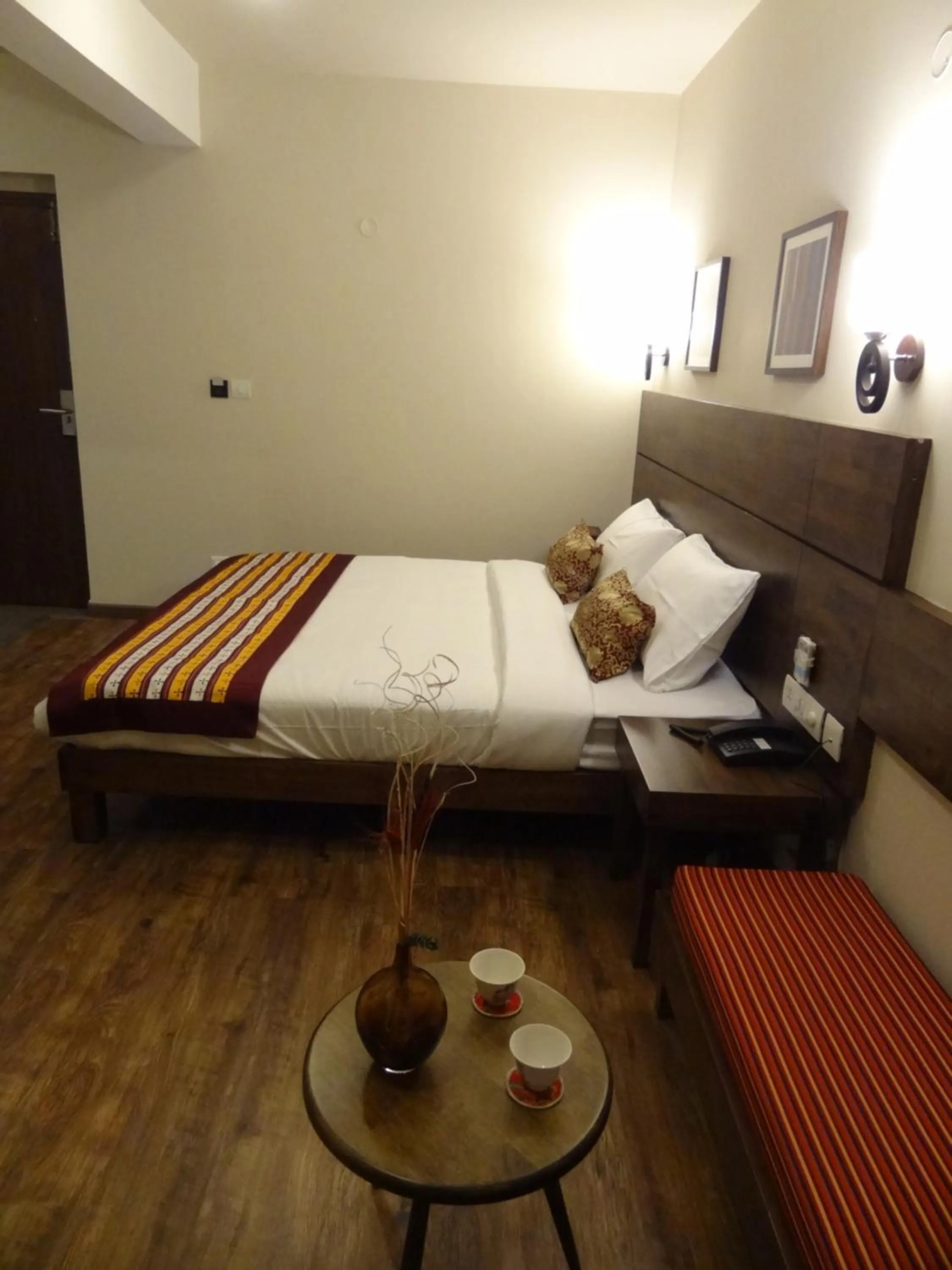 Deluxe King Studio - single occupancy in Utse Suites