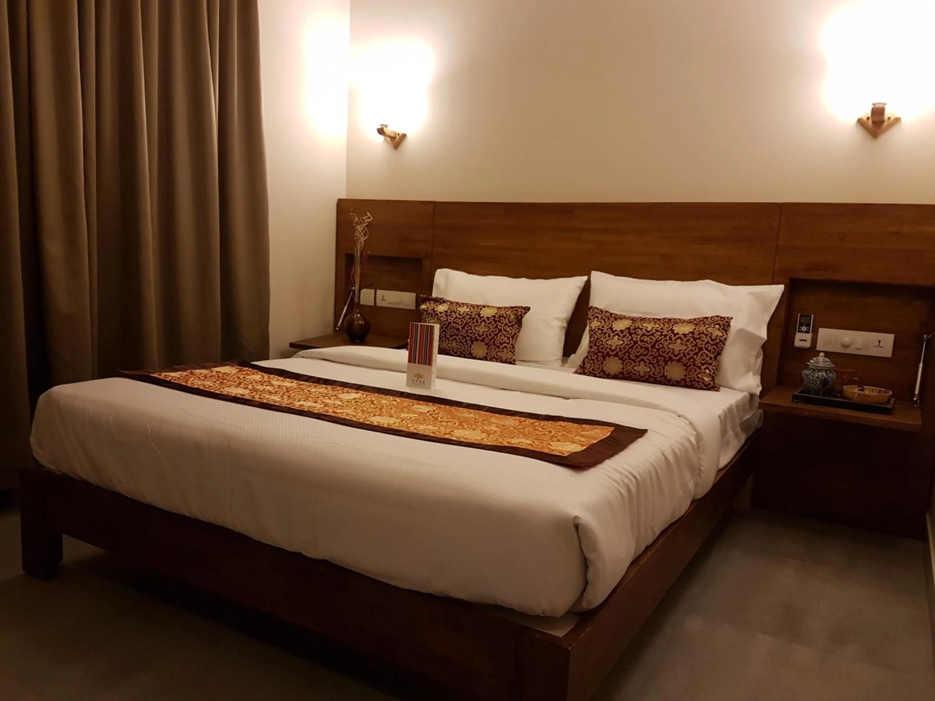 Superior Double Room - single occupancy in Utse Suites