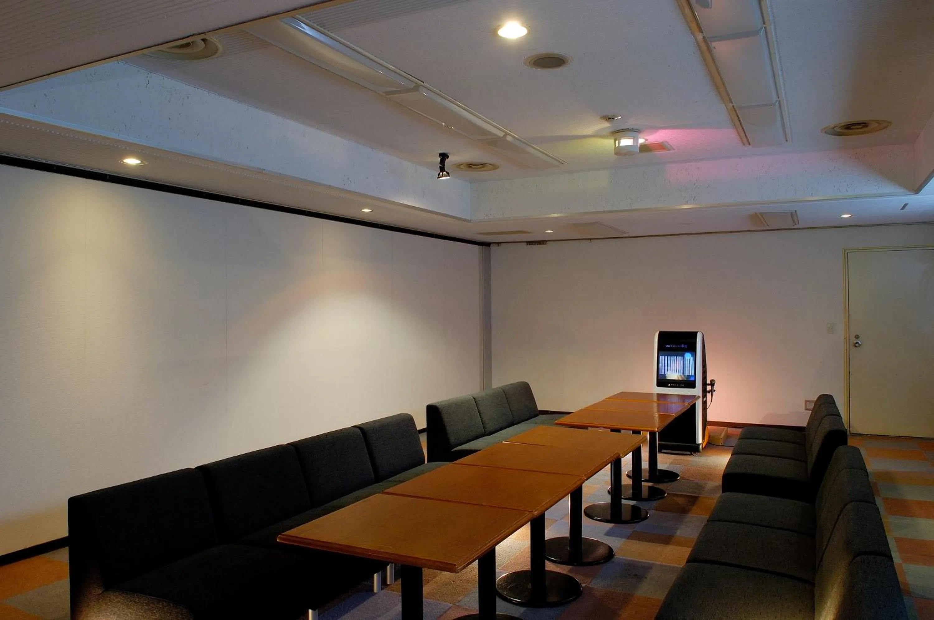 Other in Wisterian Life Club Verde no Mori