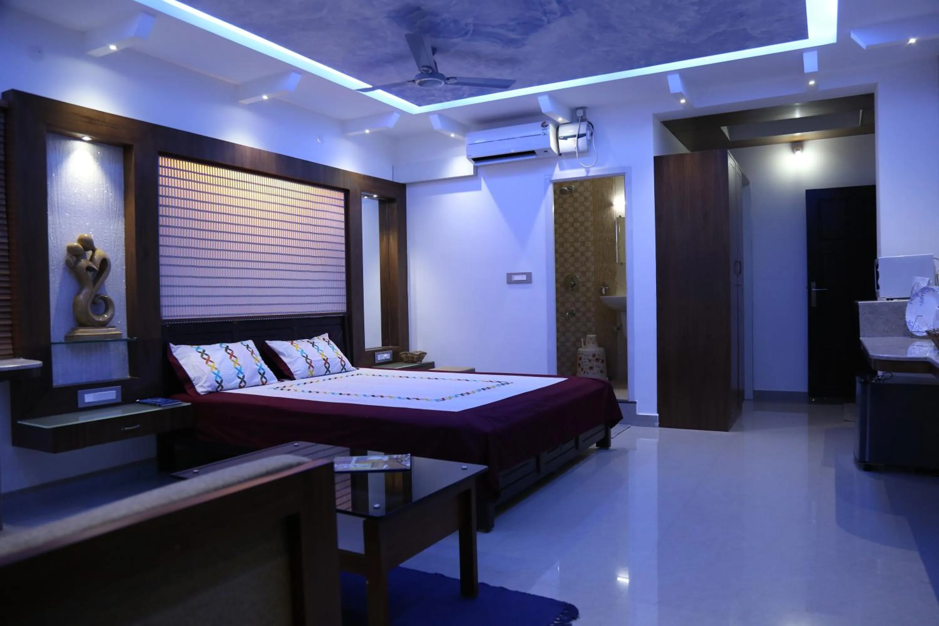 Bedroom in Hotel Mudra Midtown