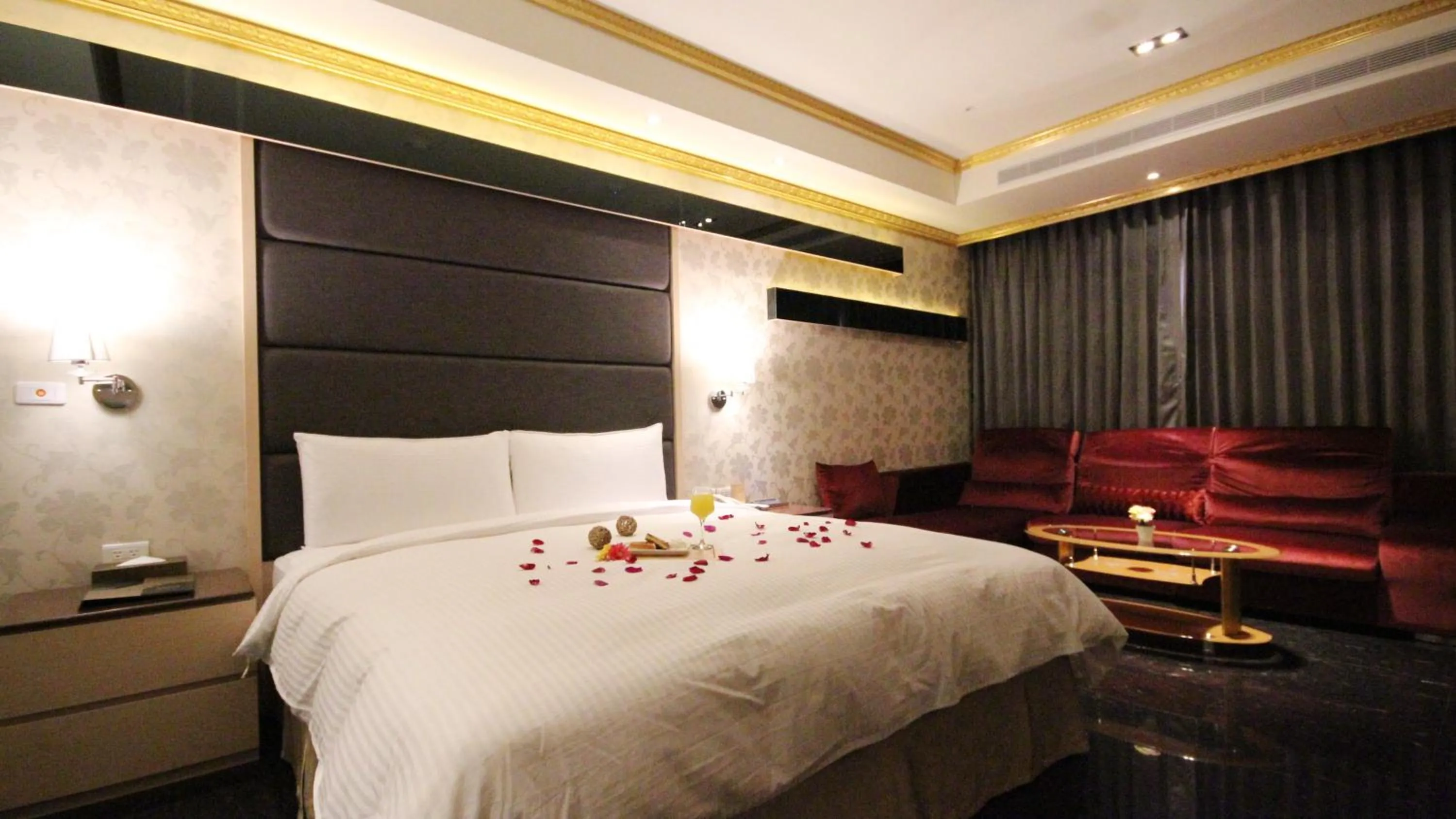 Bed in Gold Sand Hotel