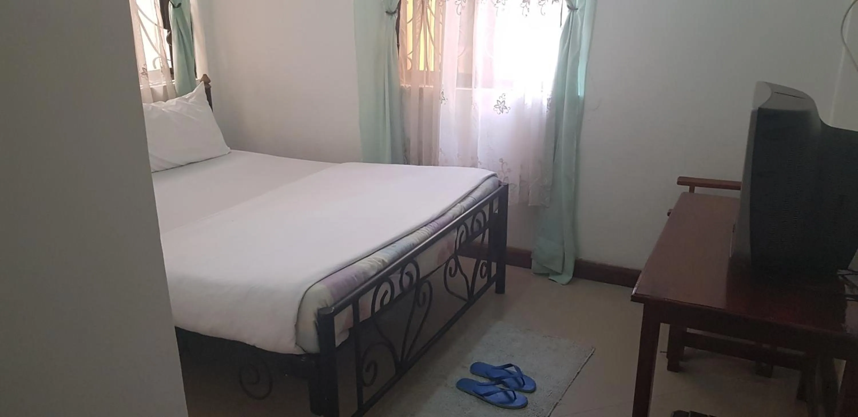 Photo of the whole room, Bed in Bright Star Hotel