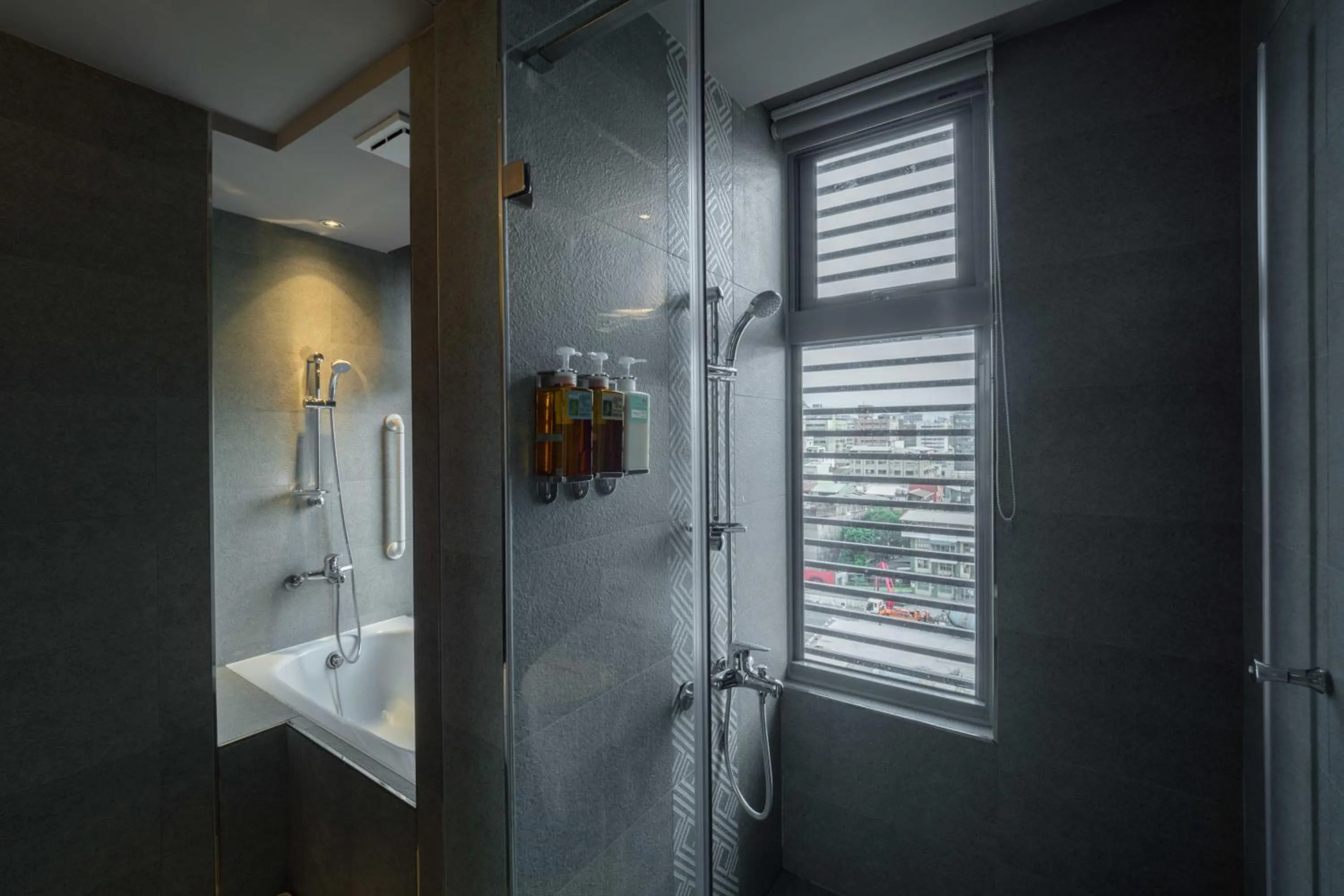 Area and facilities in Watermark Hotel Kaohsiung Main Station