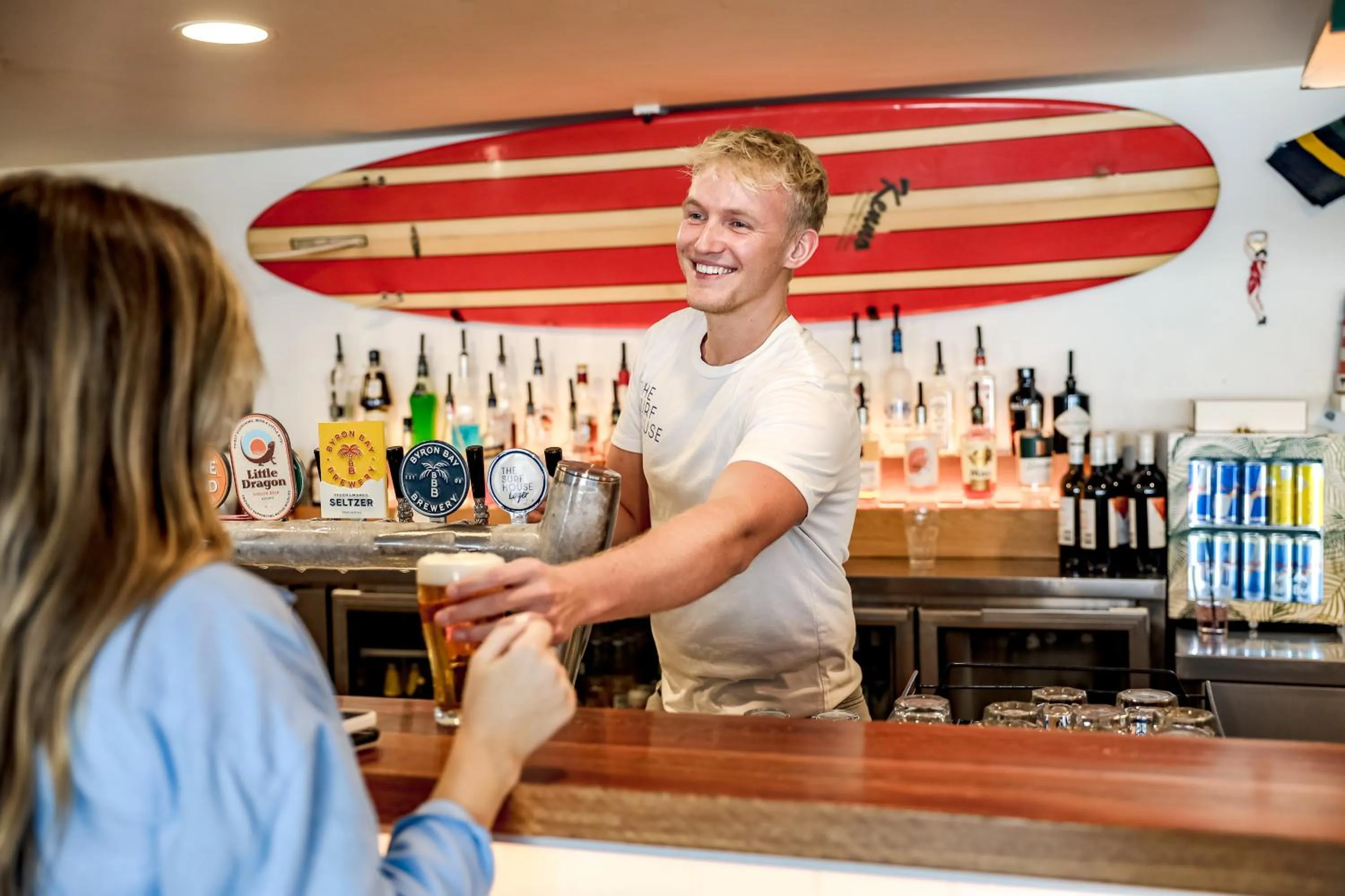 Lounge or bar in The Surf House