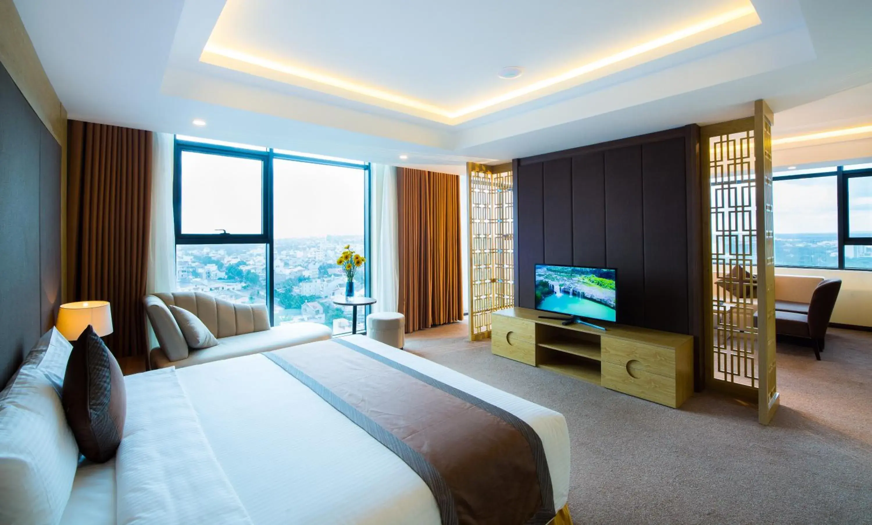 Executive Suite in Muong Thanh Luxury Buon Ma Thuot Hotel Executive Suite in Muong Thanh Luxury Buon Ma Thuot Hotel
