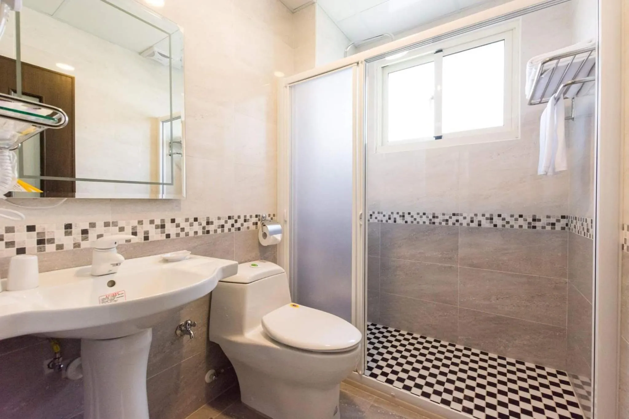 Bathroom in Pandora B&B