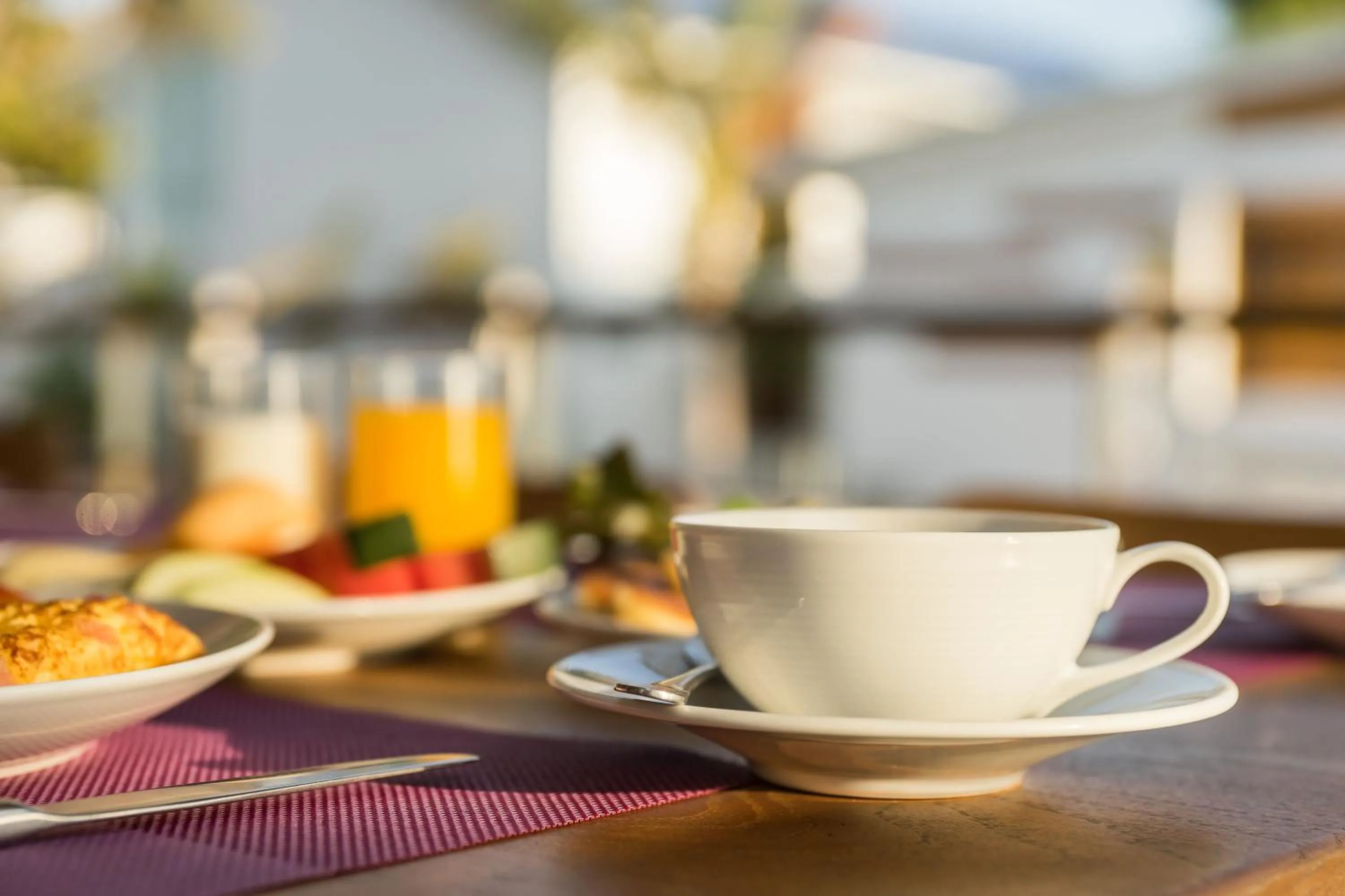 Restaurant/places to eat in White Sand Samui Resort