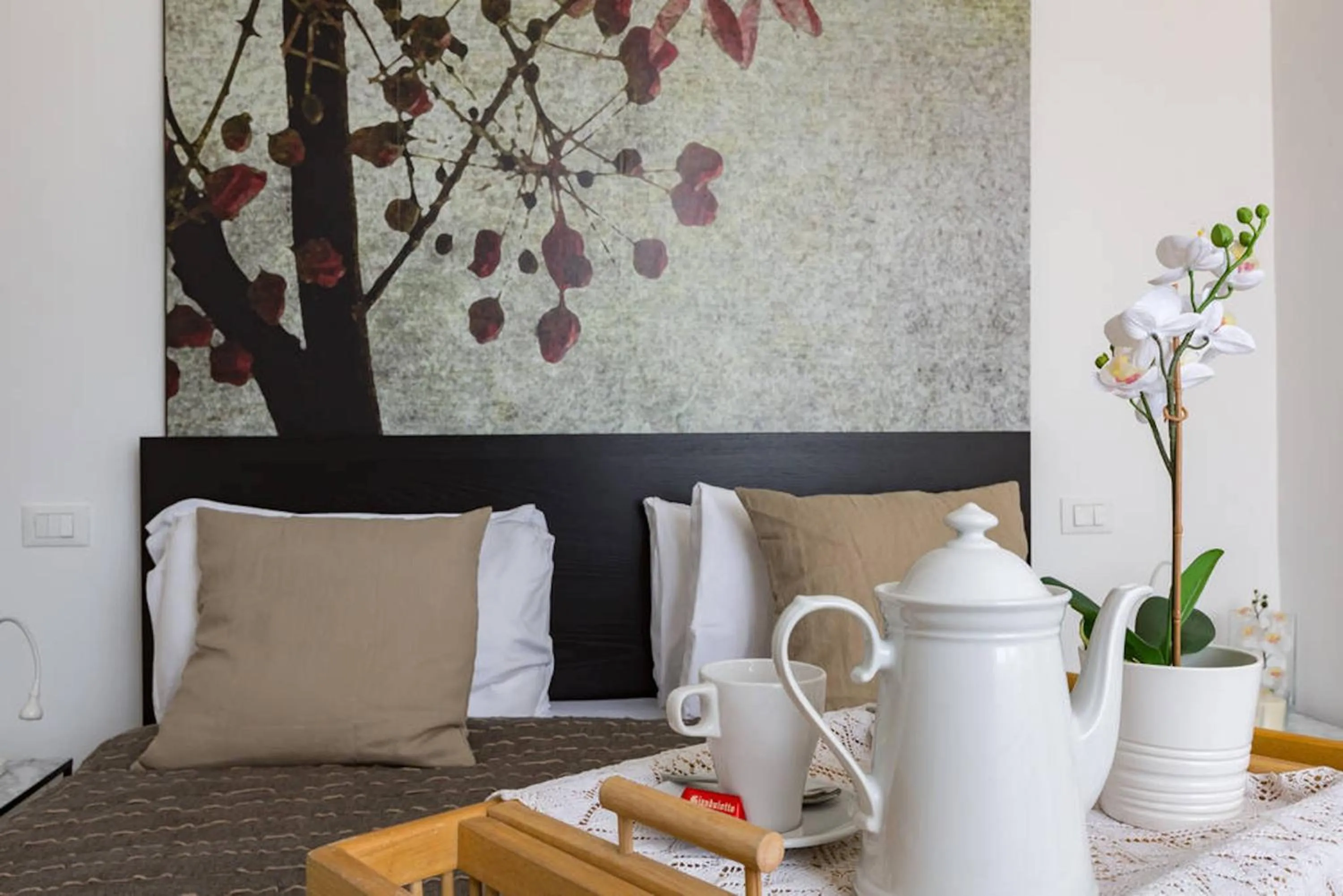 Bedroom in The Royal Crown