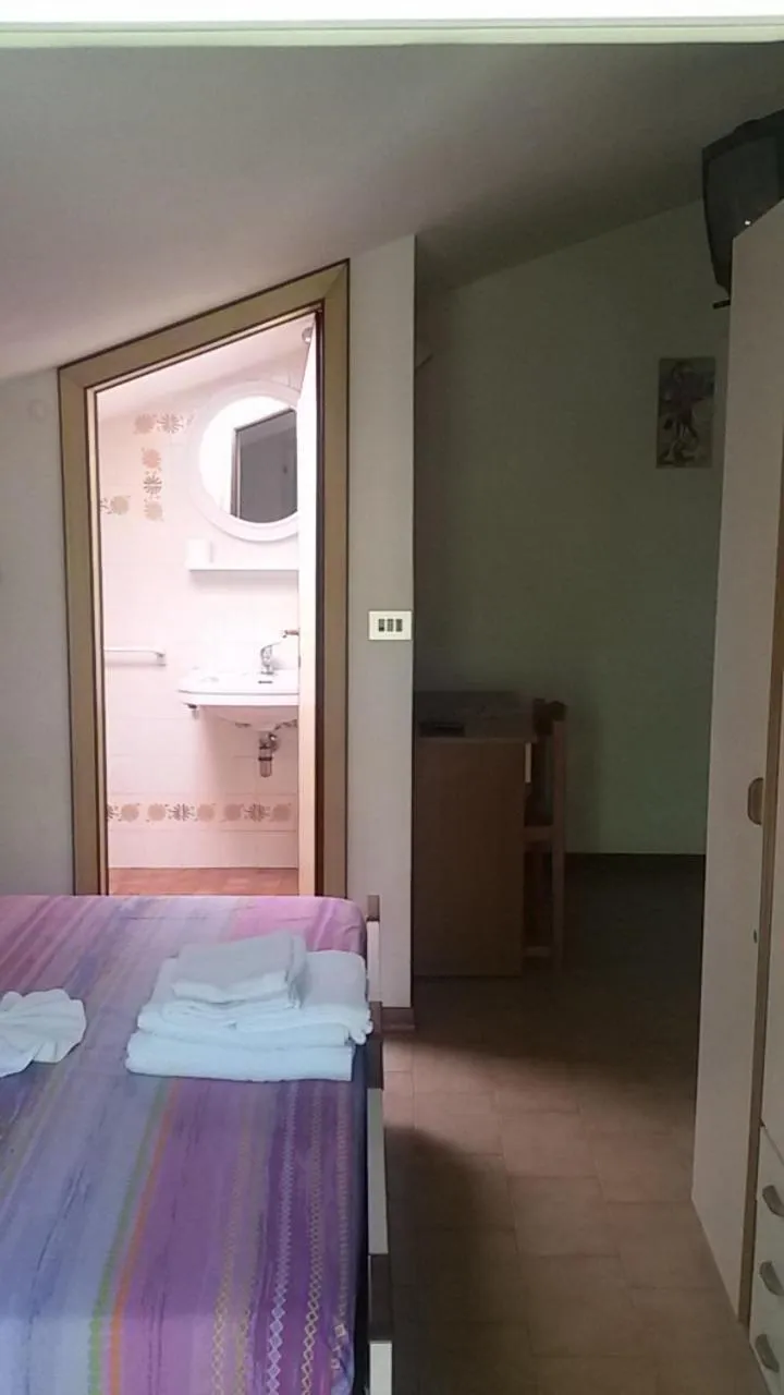 Bedroom in Hotel Elisabetta 2 stelle