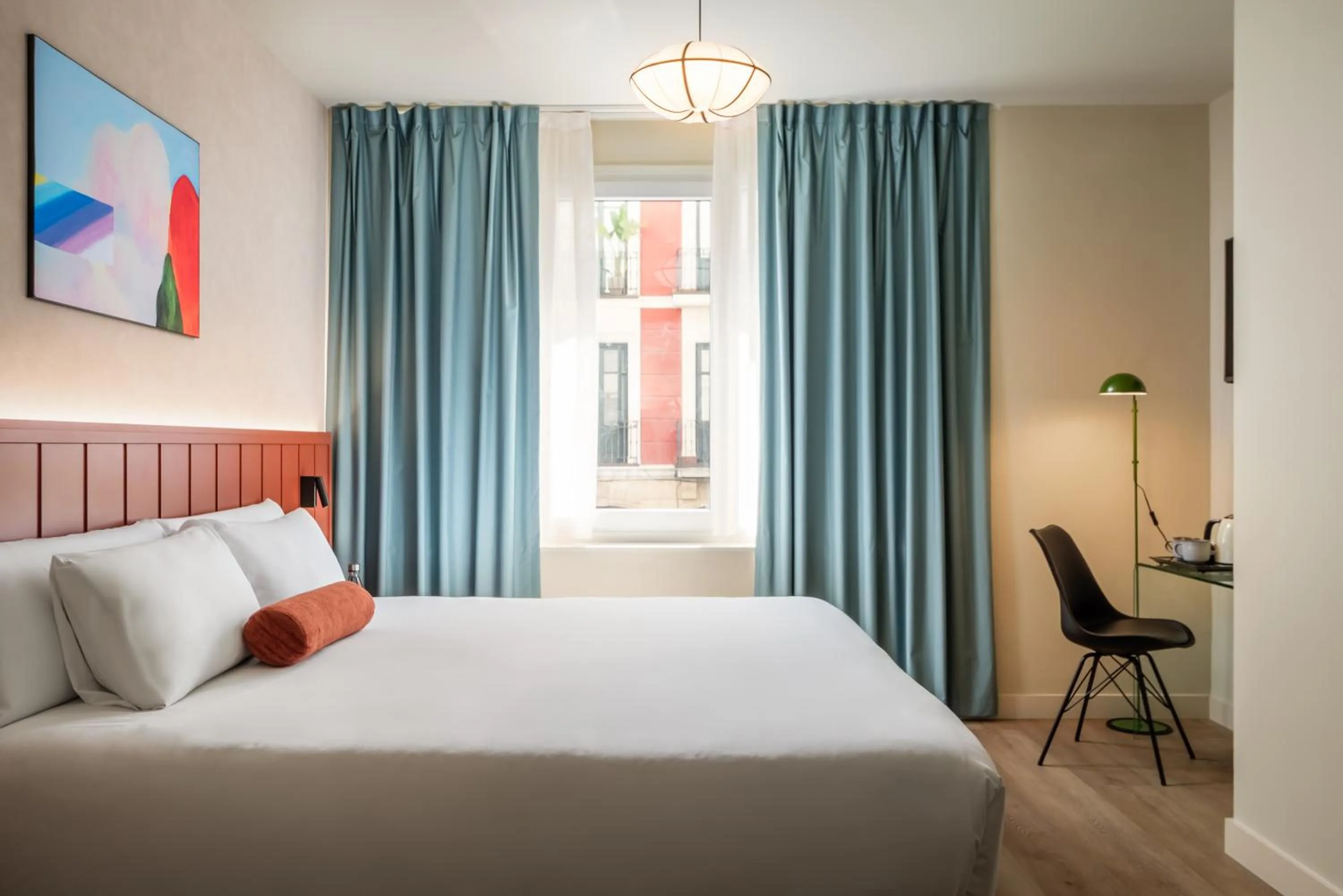 Photo of the whole room, Bed in BYPILLOW Amari