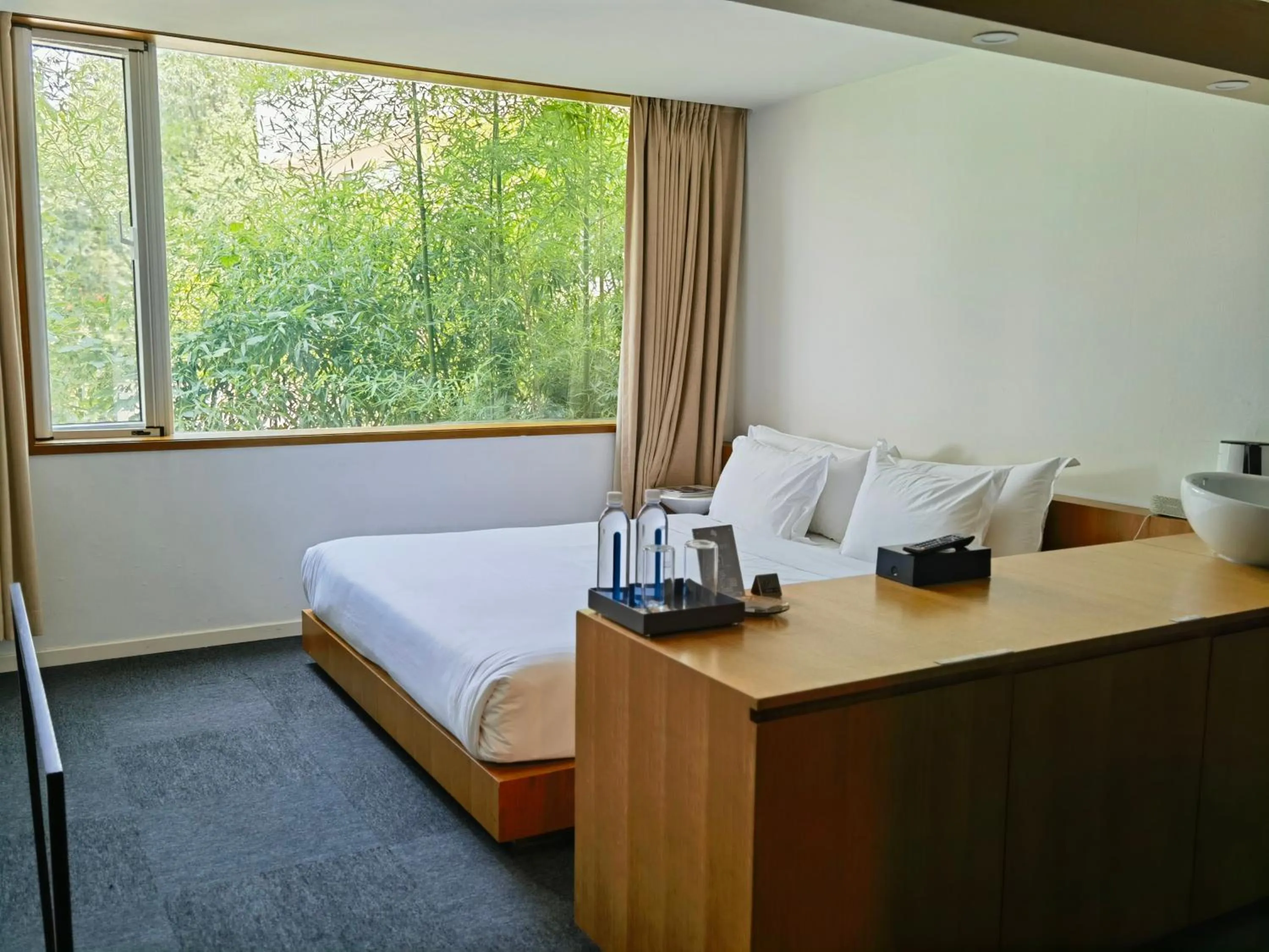 Bed in Aventree Hotel