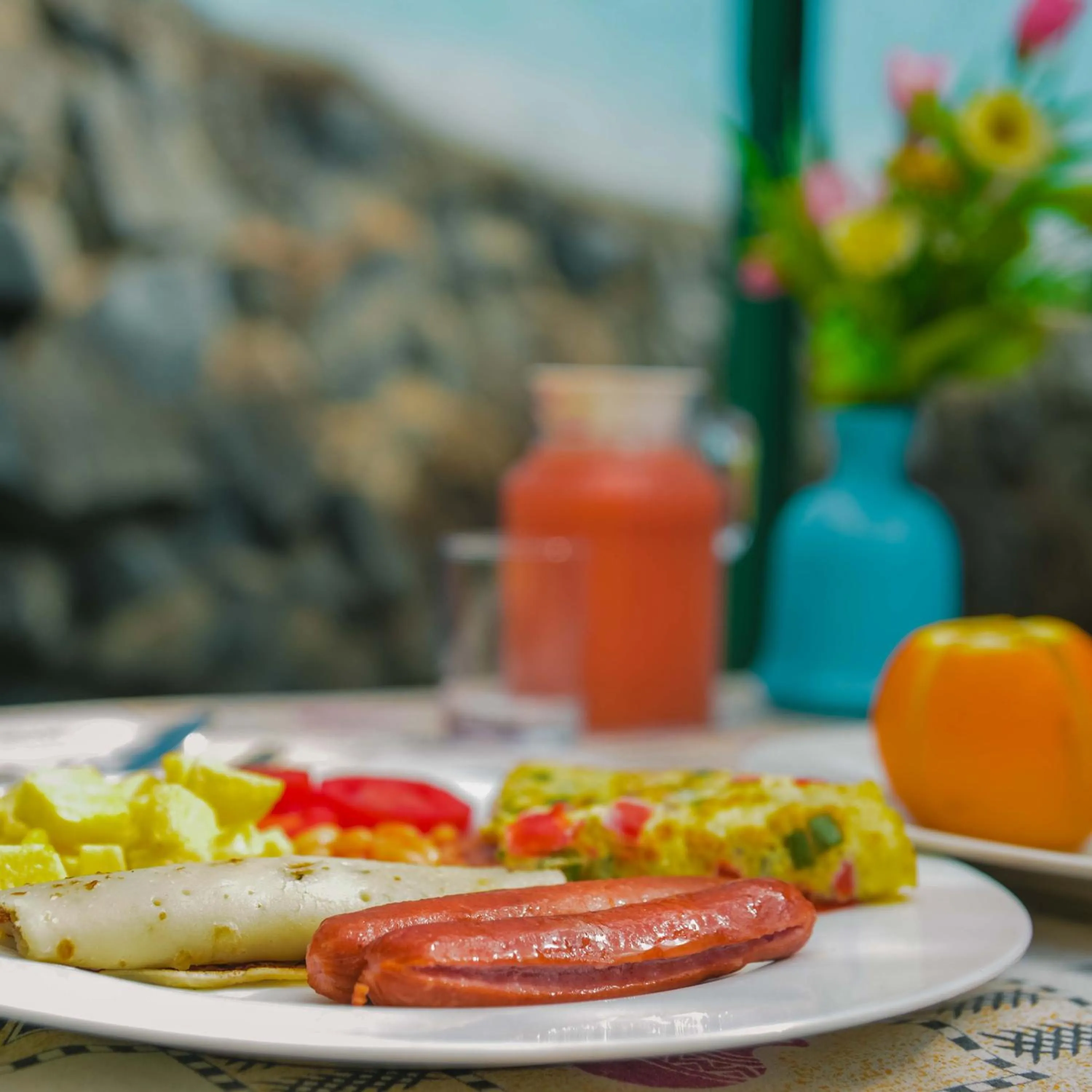 Breakfast in Crest Safari Lodge Bed and Breakfast