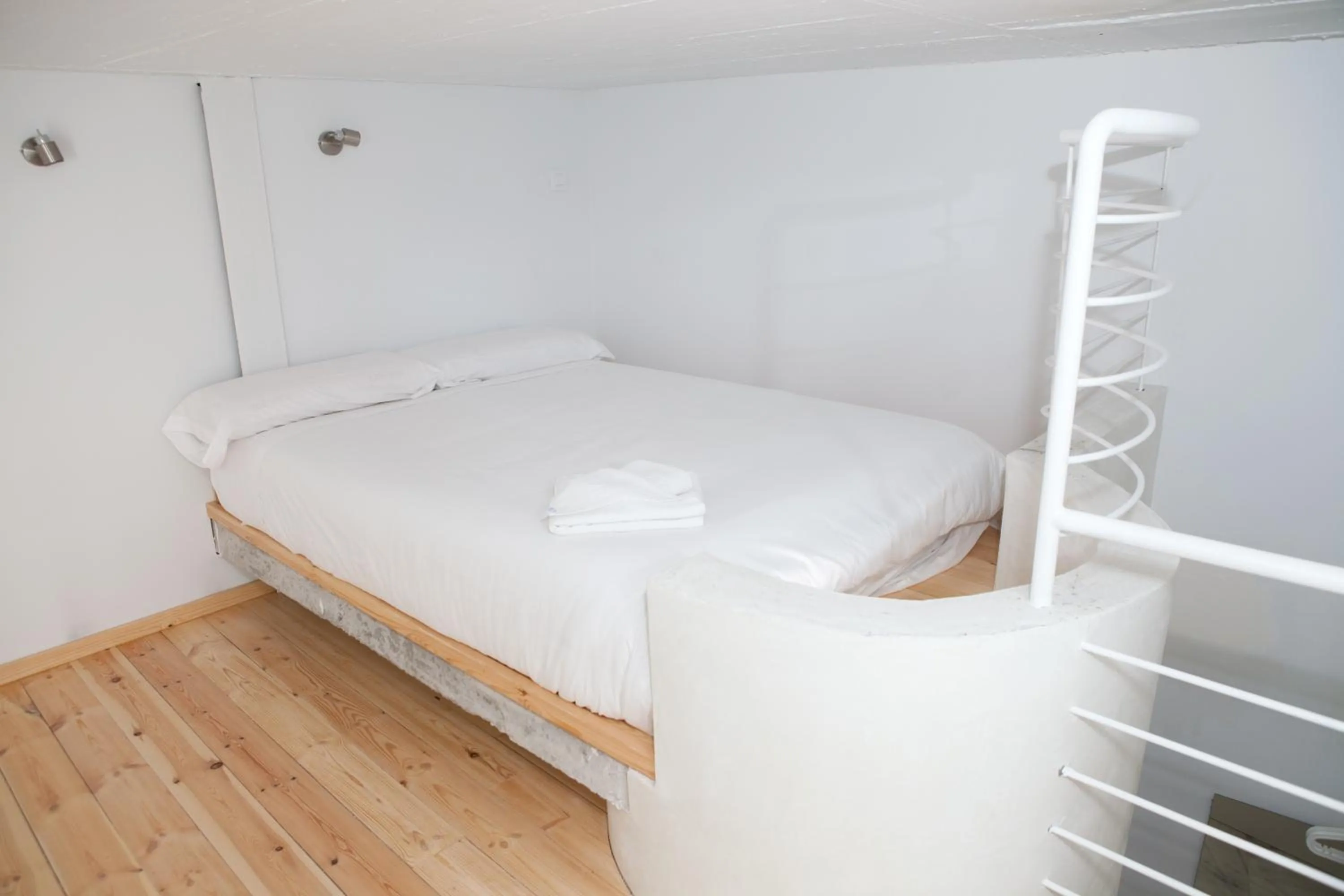 Bedroom, Bed in Malaga City Breaks