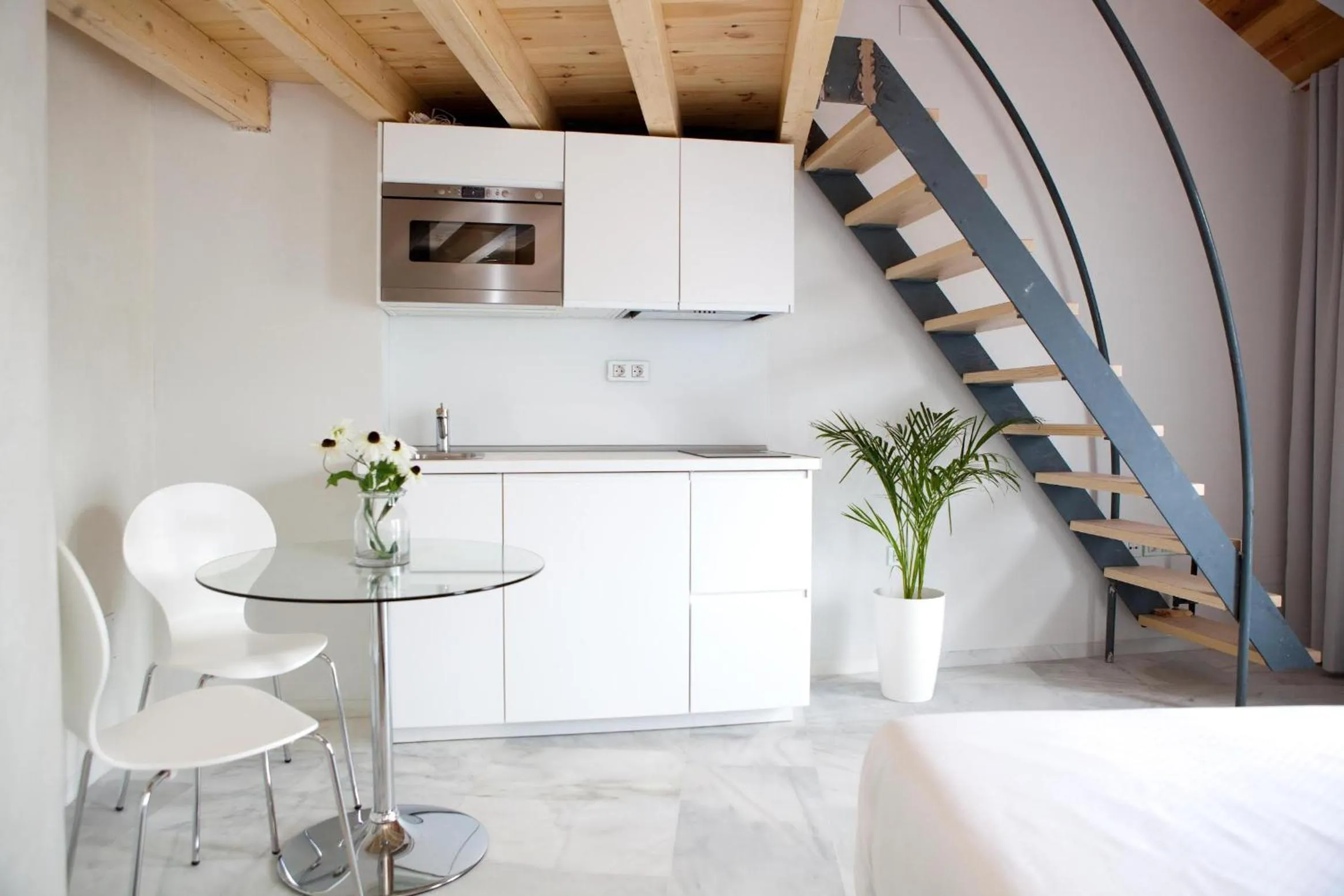 Dining area in Malaga City Breaks