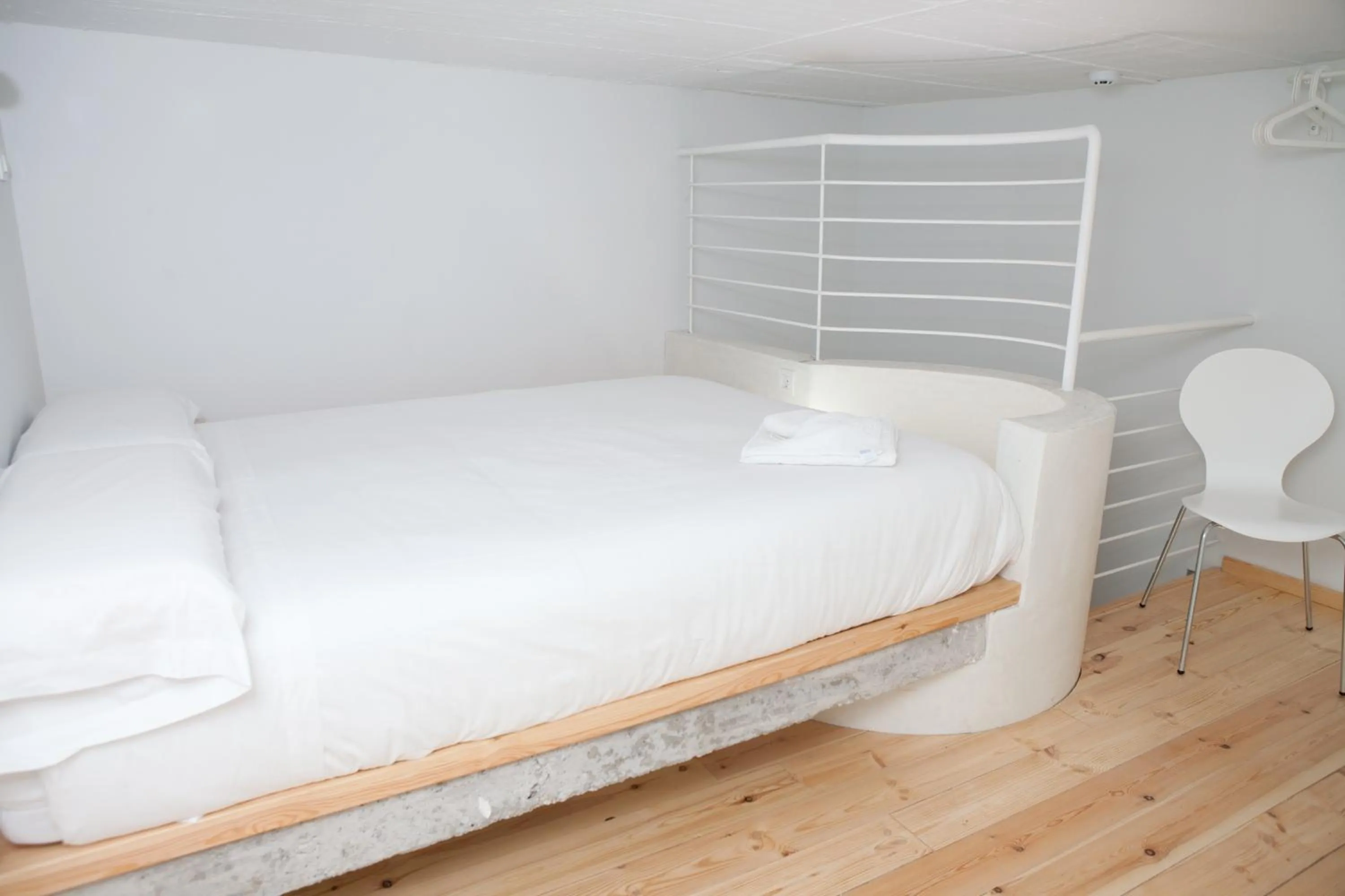 Bedroom, Bed in Malaga City Breaks