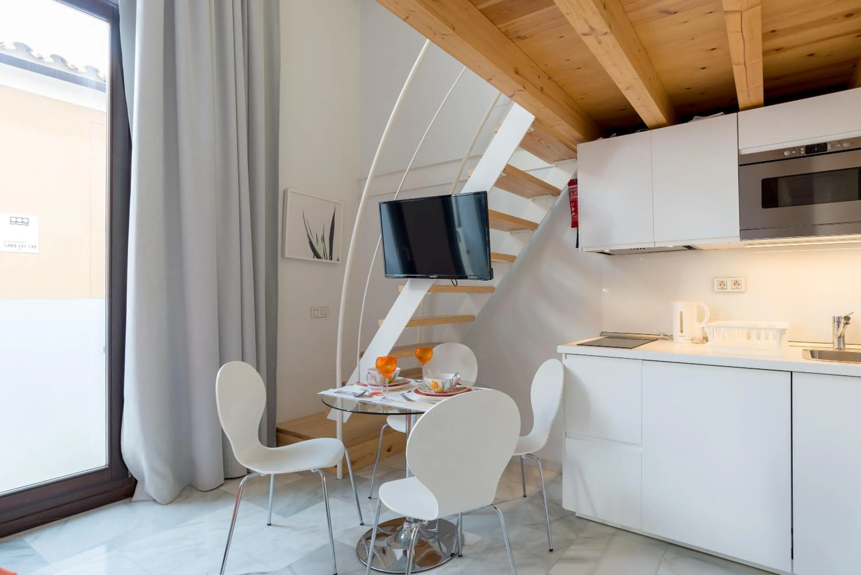 Dining area in Malaga City Breaks