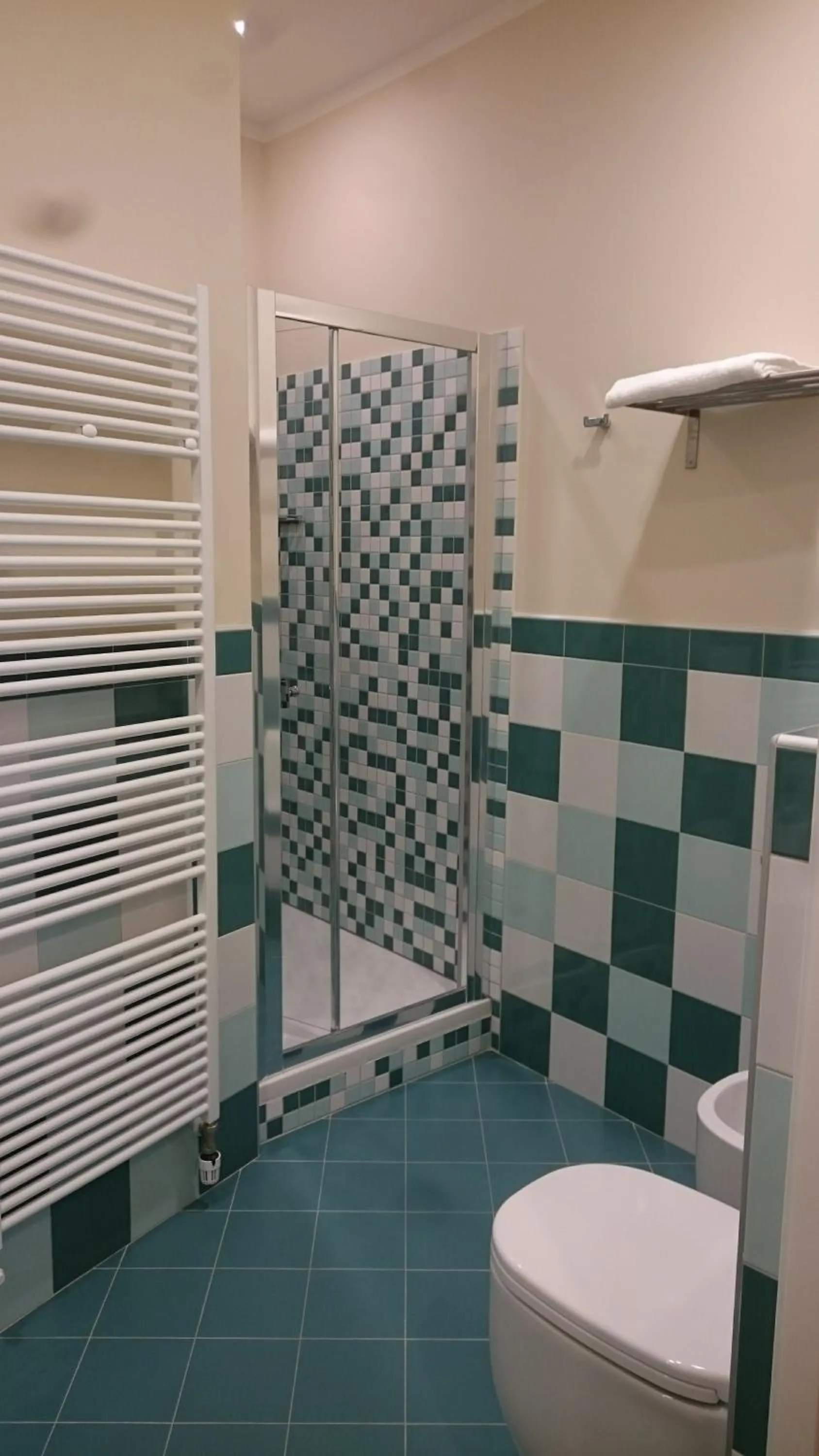 Bathroom in Casa Isolani Luxury Rooms Piazza Maggiore 1