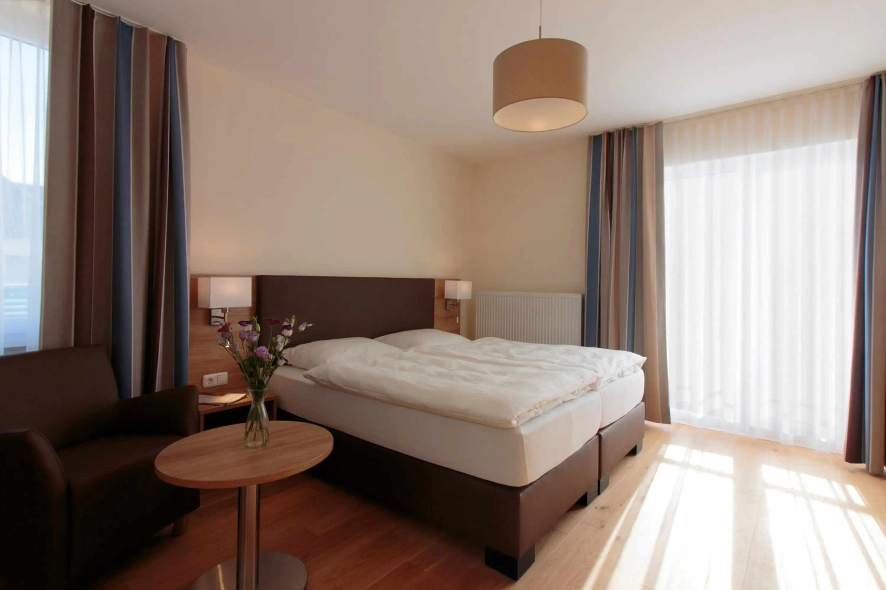 Photo of the whole room, Bed in Hotel Heldt