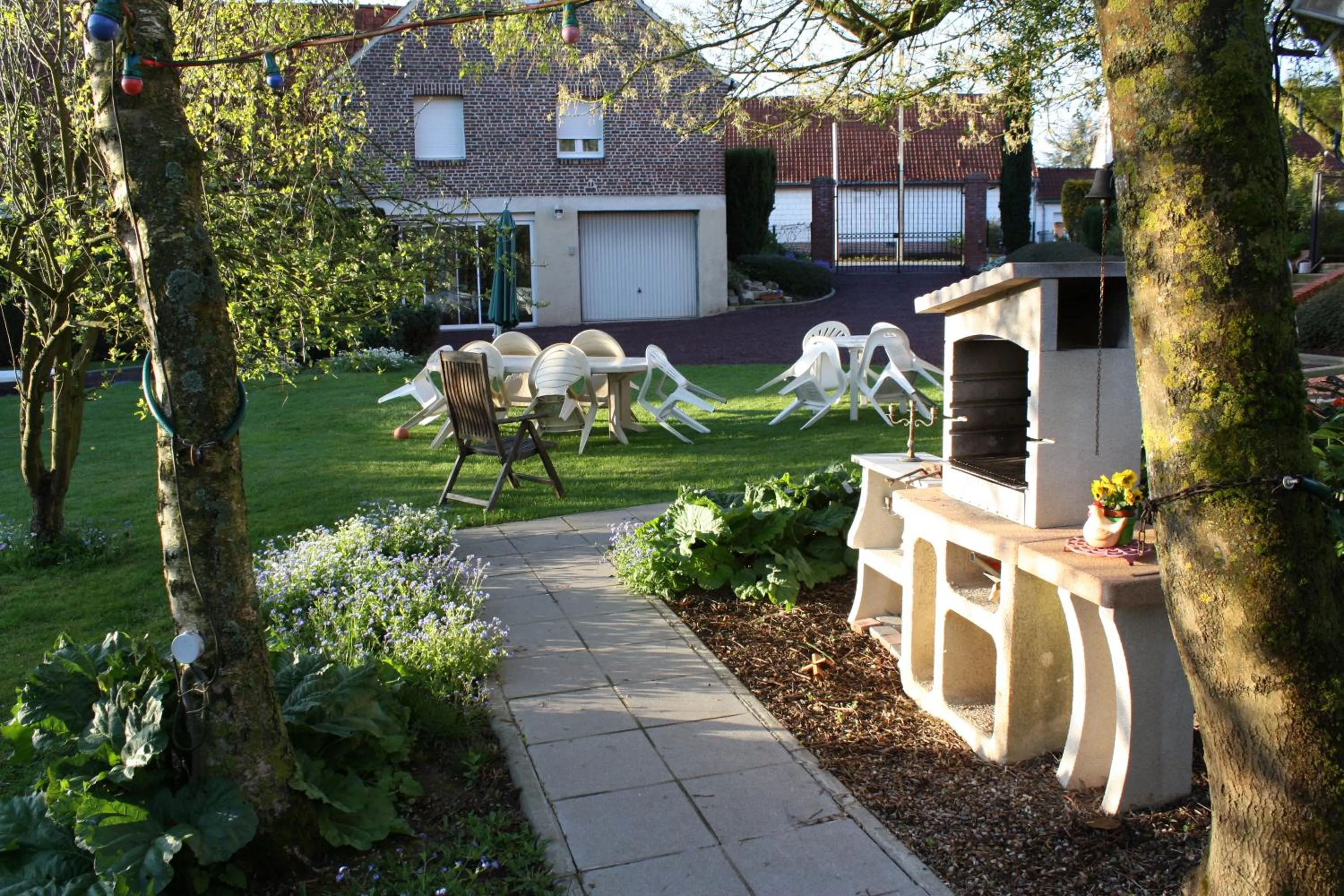 BBQ facilities in La Gypsy Caravan
