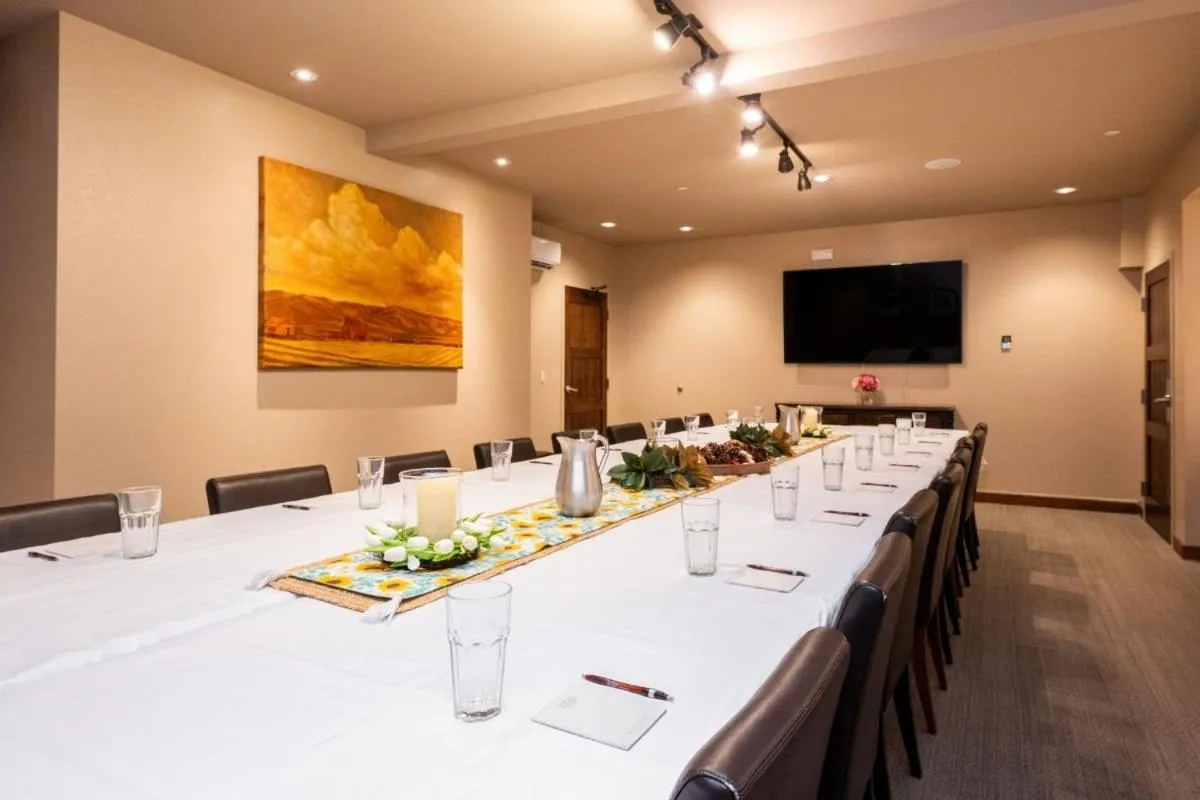 The Lodge at Columbia Point