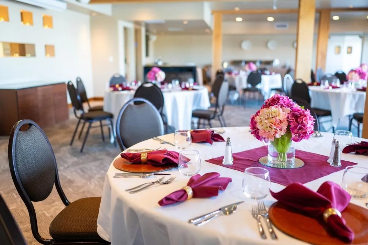 The Lodge at Columbia Point