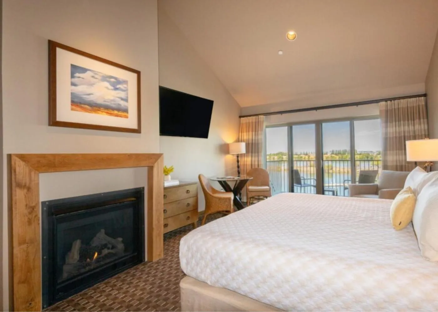 Bed in The Lodge at Columbia Point